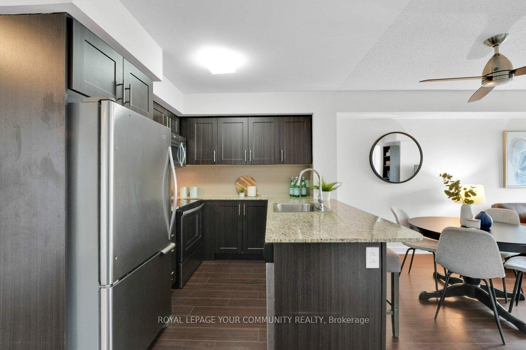 2 Bedrooms Condo at 185 Bonis, Toronto For sale