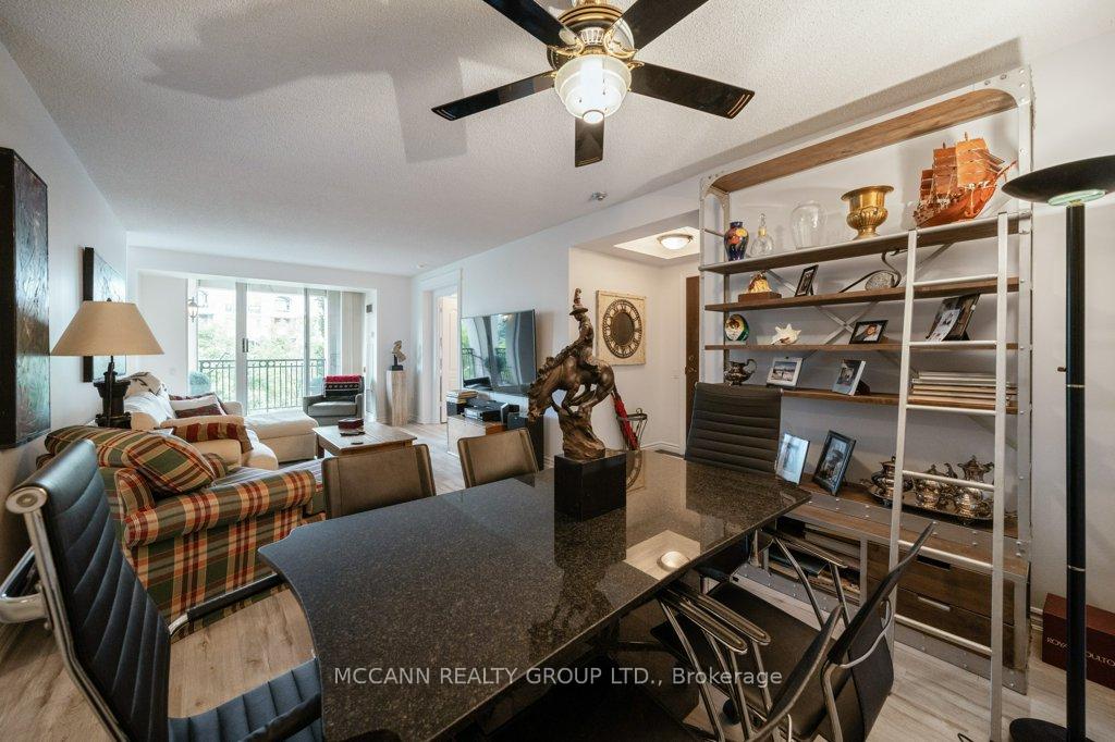 2 Bedrooms Condo at 18 William Carson, Toronto For sale