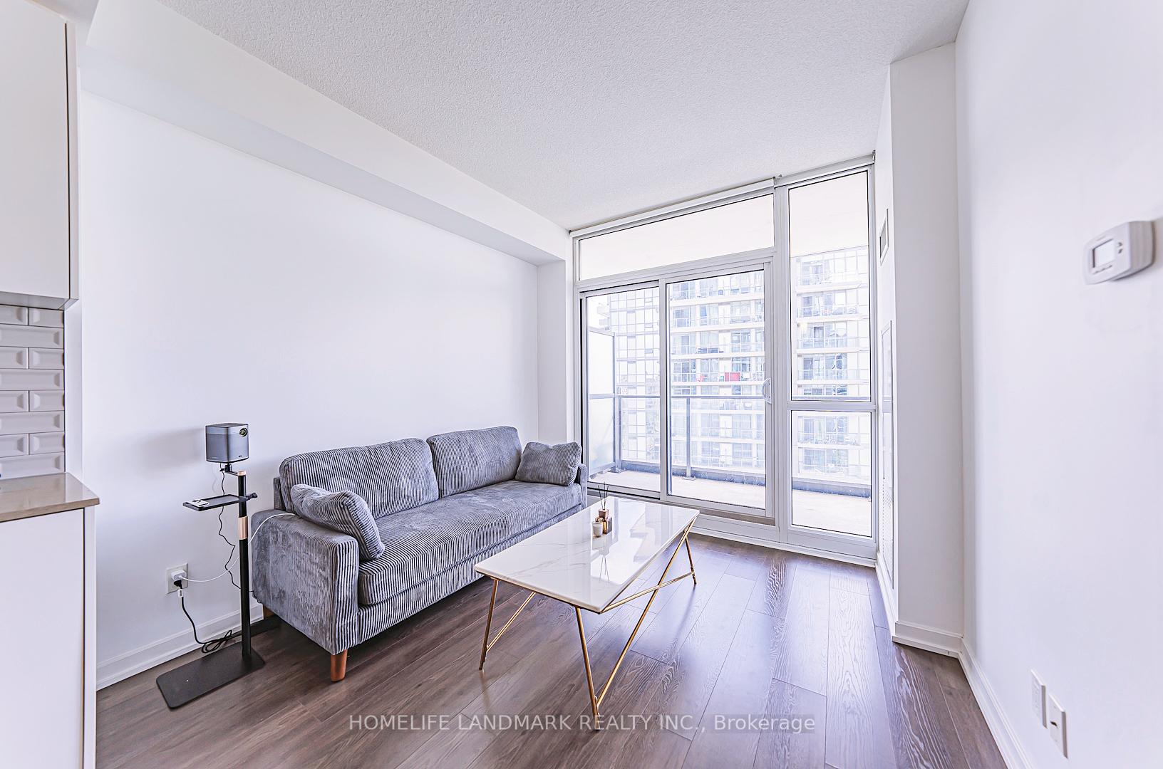 2 Bedrooms Condo at 56 Forest Manor, Toronto For sale