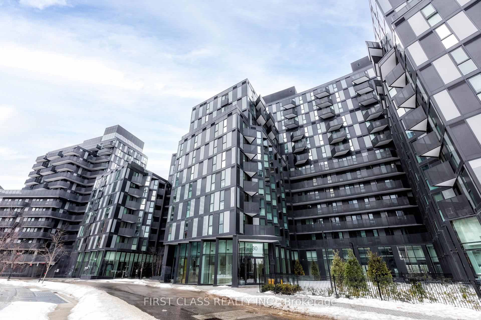 2 Bedrooms Condo at 30 Tretti, Toronto For sale