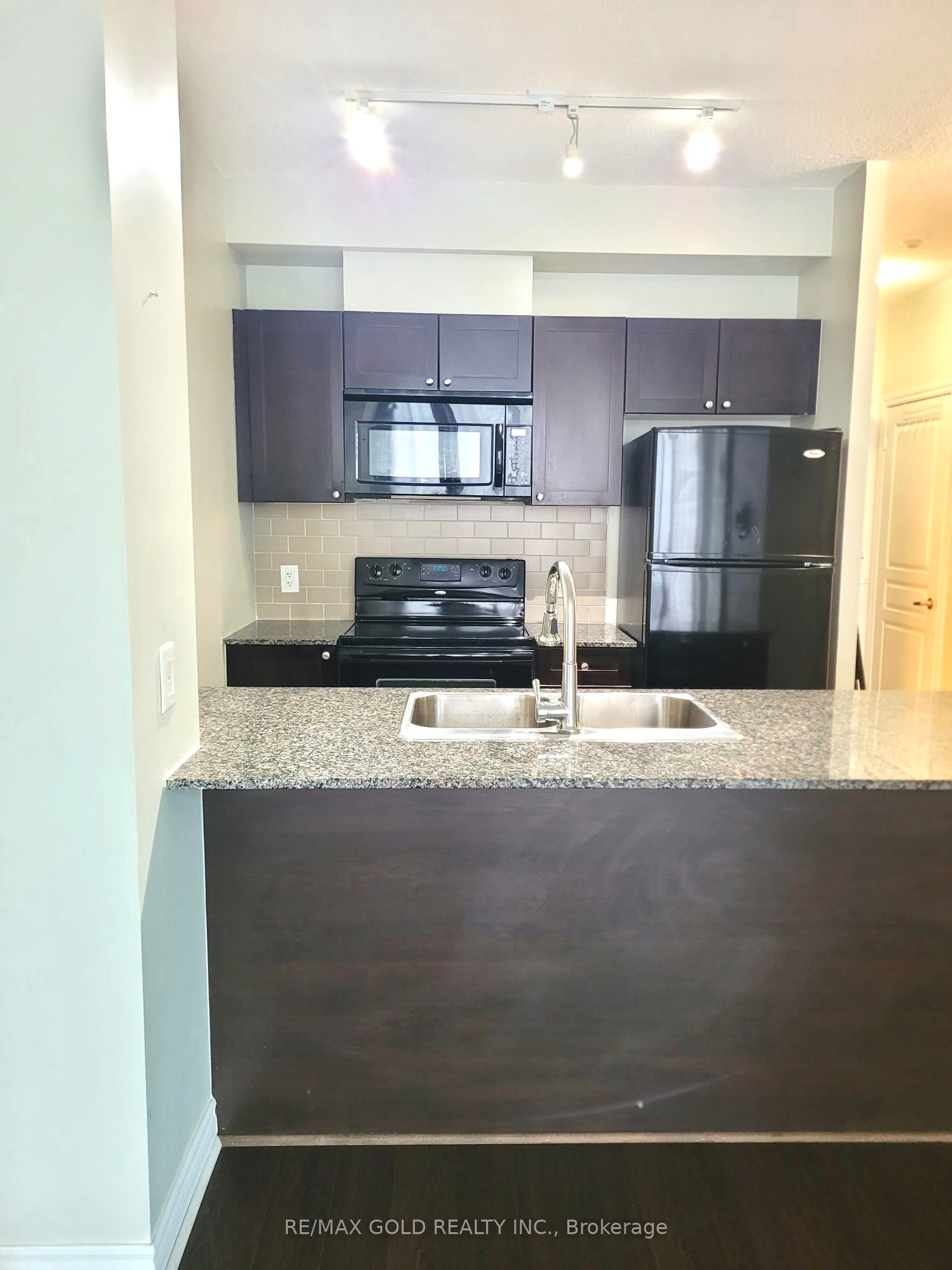 3525 Kariya Drive, #316