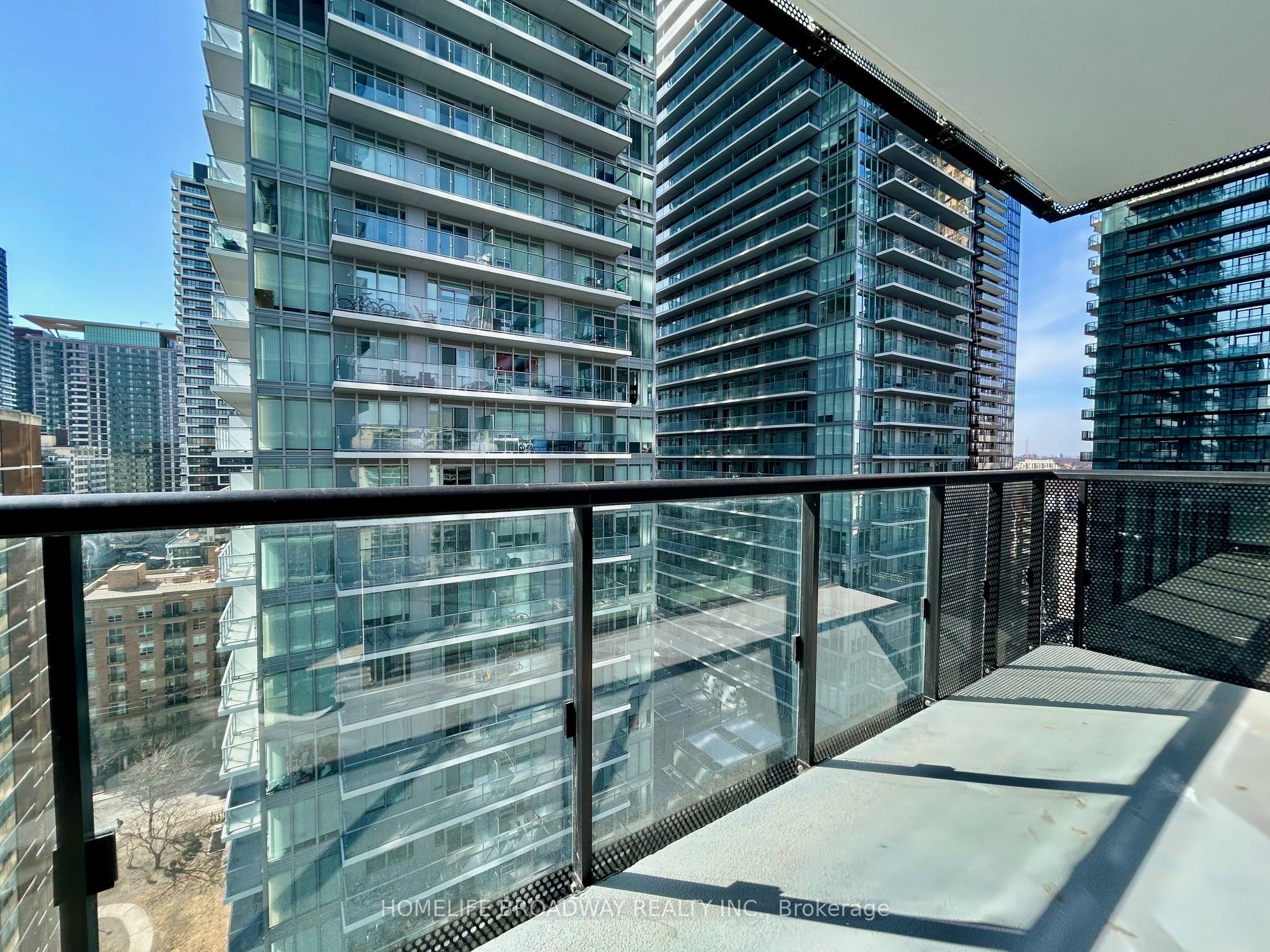 127 Broadway Avenue, #1505S
