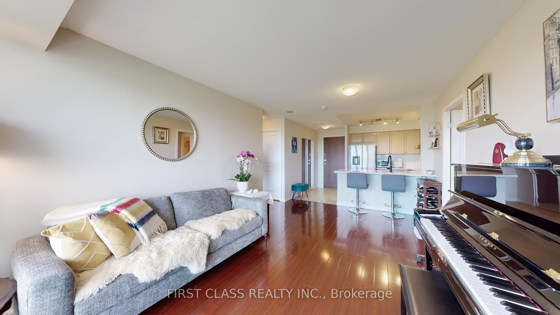 2 Bedrooms Condo at 2585 Erin Centre, Mississauga For sale
