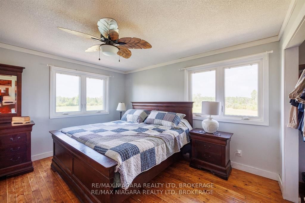 490 Mathews Road, Fort Erie, ON L0S 1R0