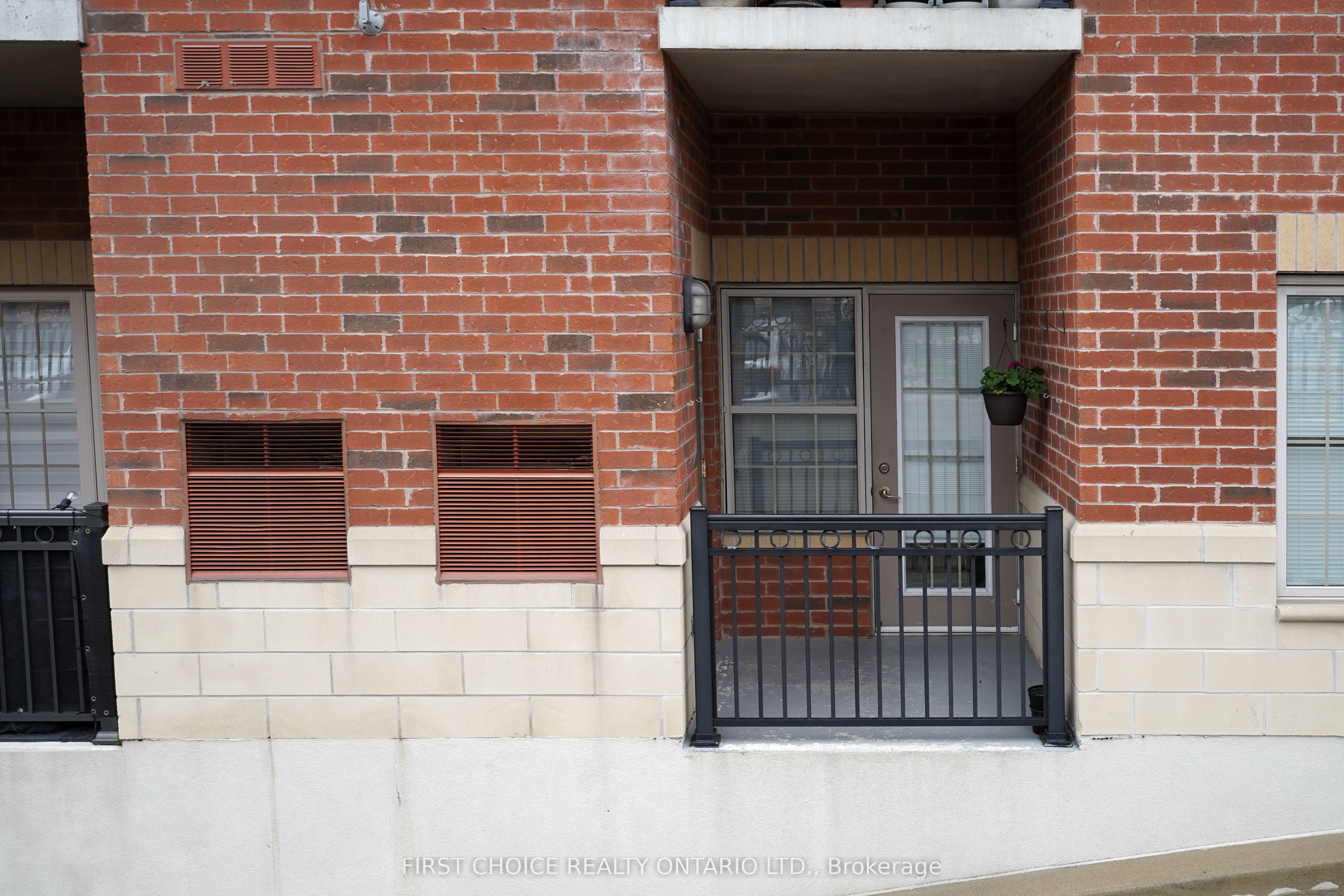 9973 Keele Street, #101