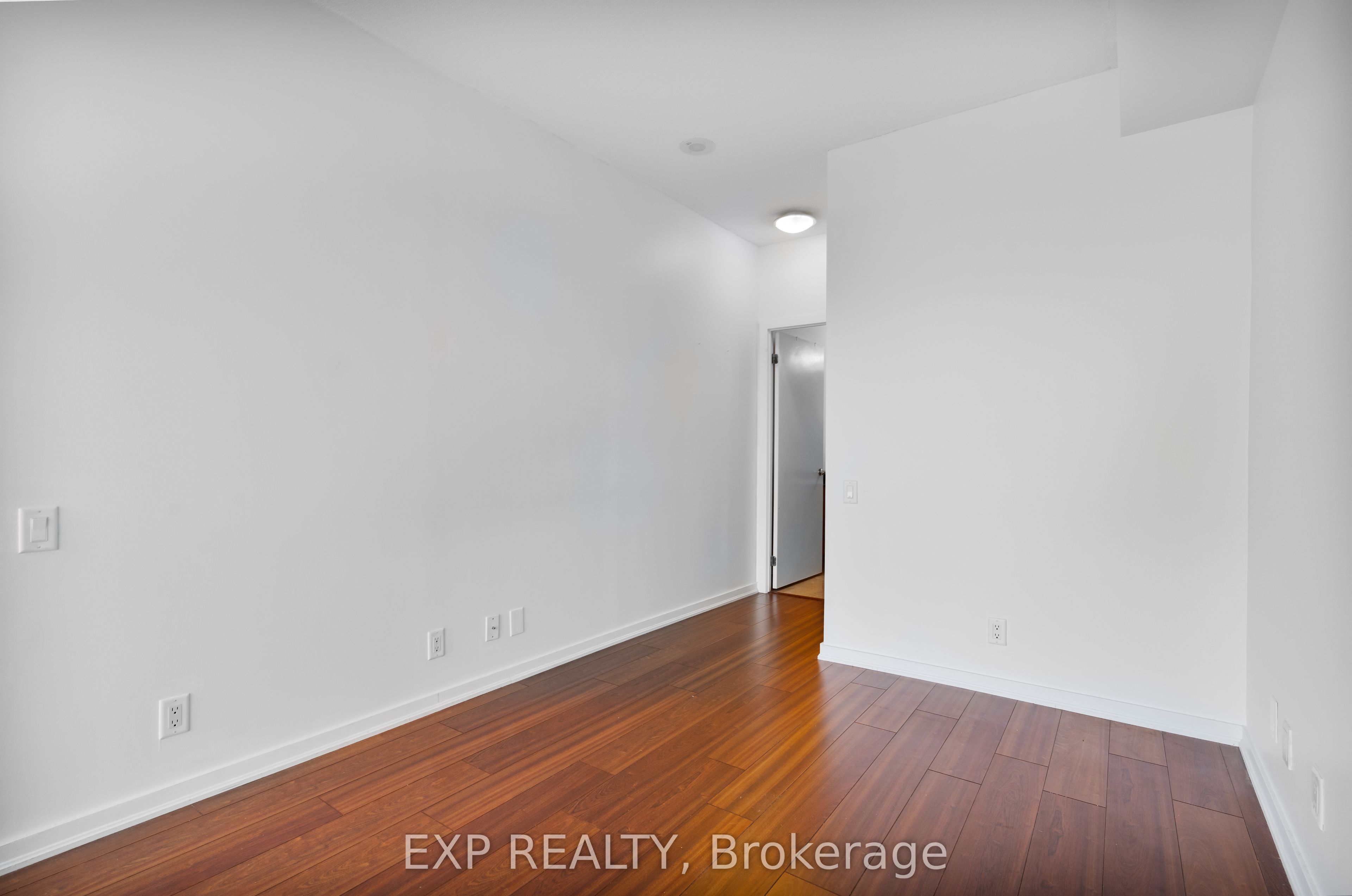30 Canterbury Place, #701