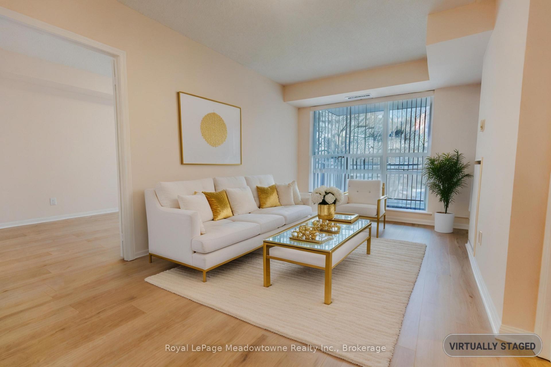 2 Bedrooms Condo at 1801 Bayview, Toronto For sale