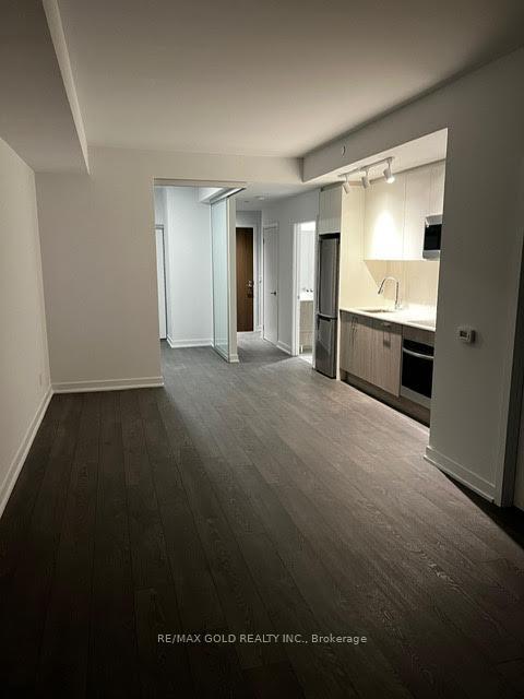 3 Bedrooms Condo at 1928 Lakeshore, Toronto For sale
