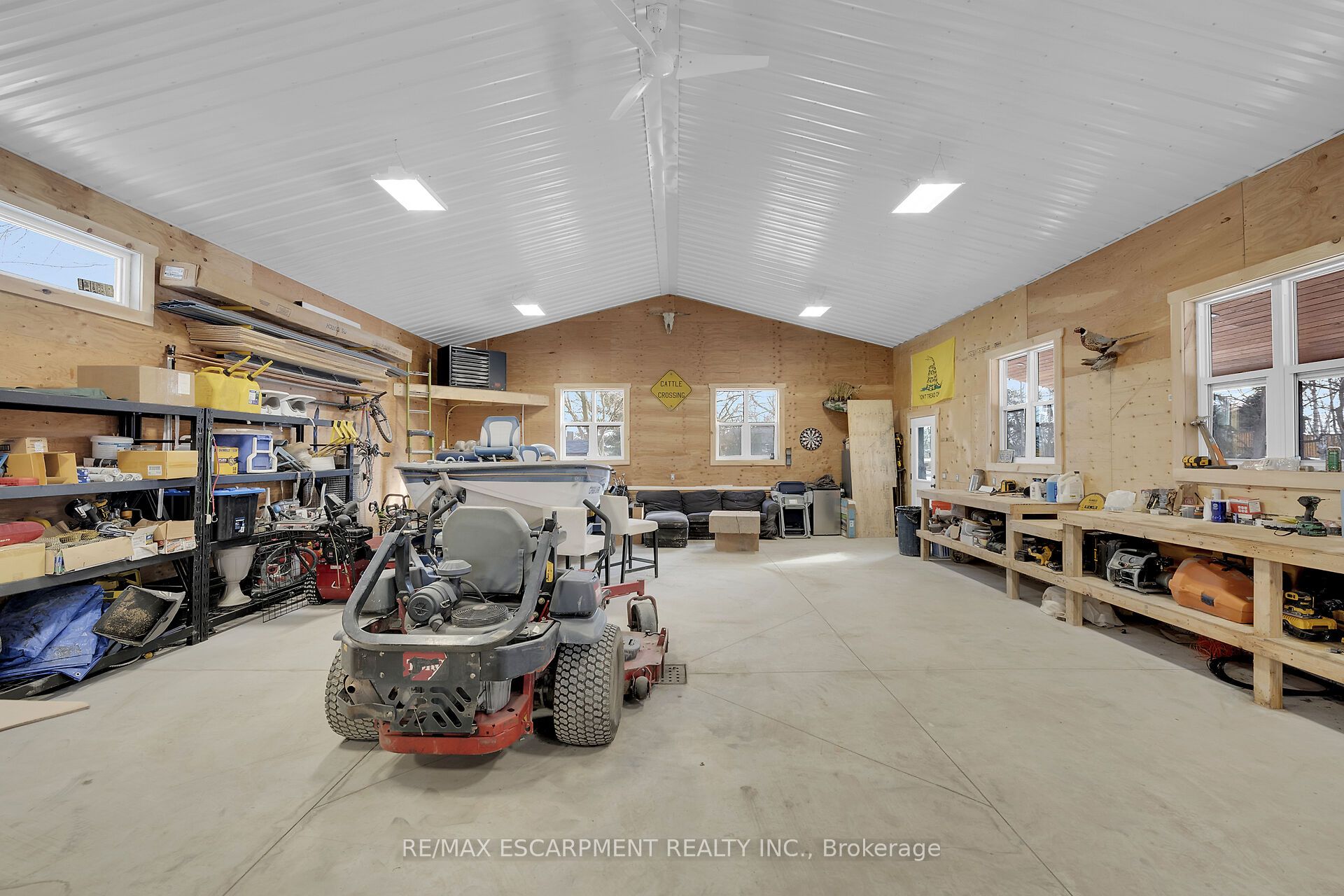 5324 Canborough Road