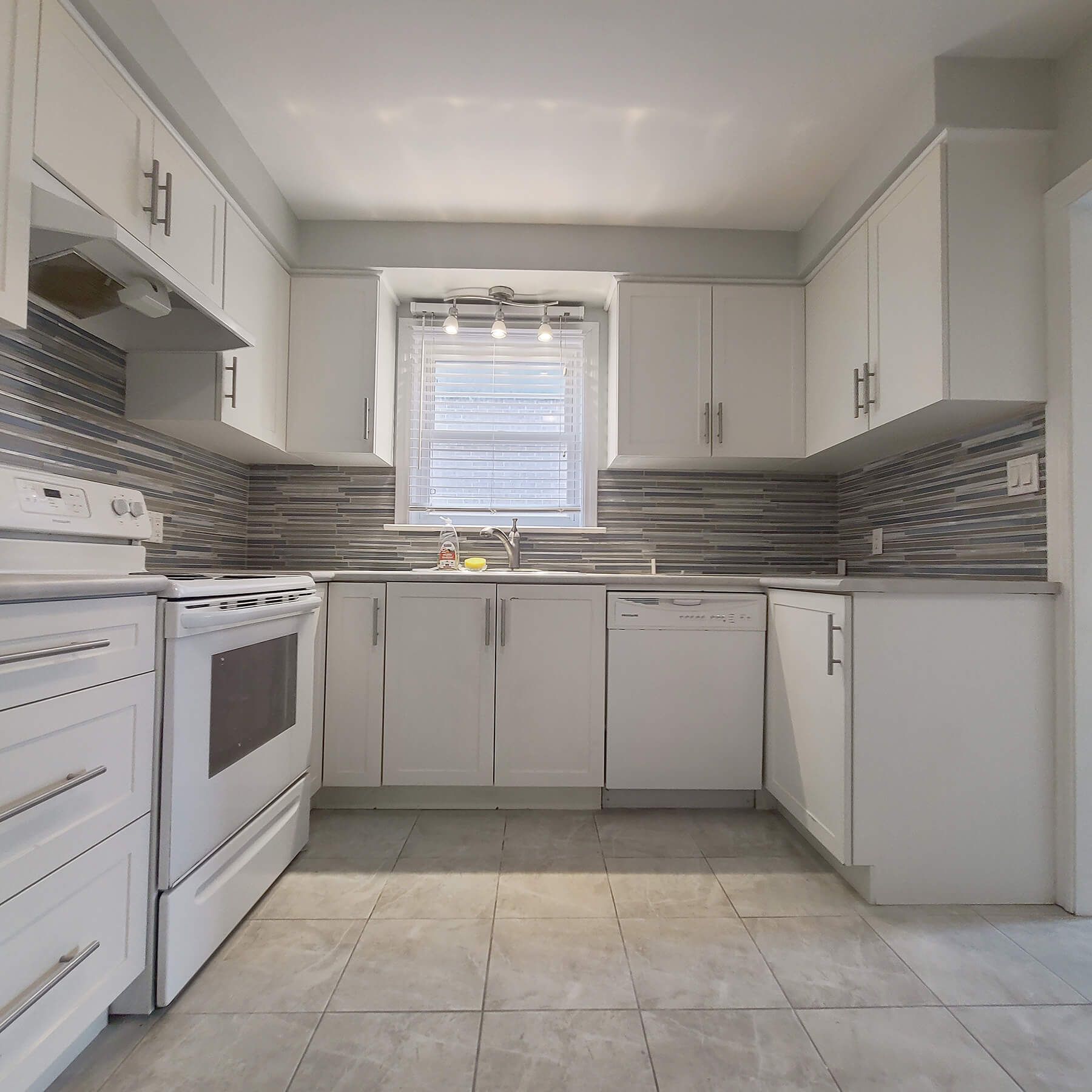 114 Empress Avenue Main