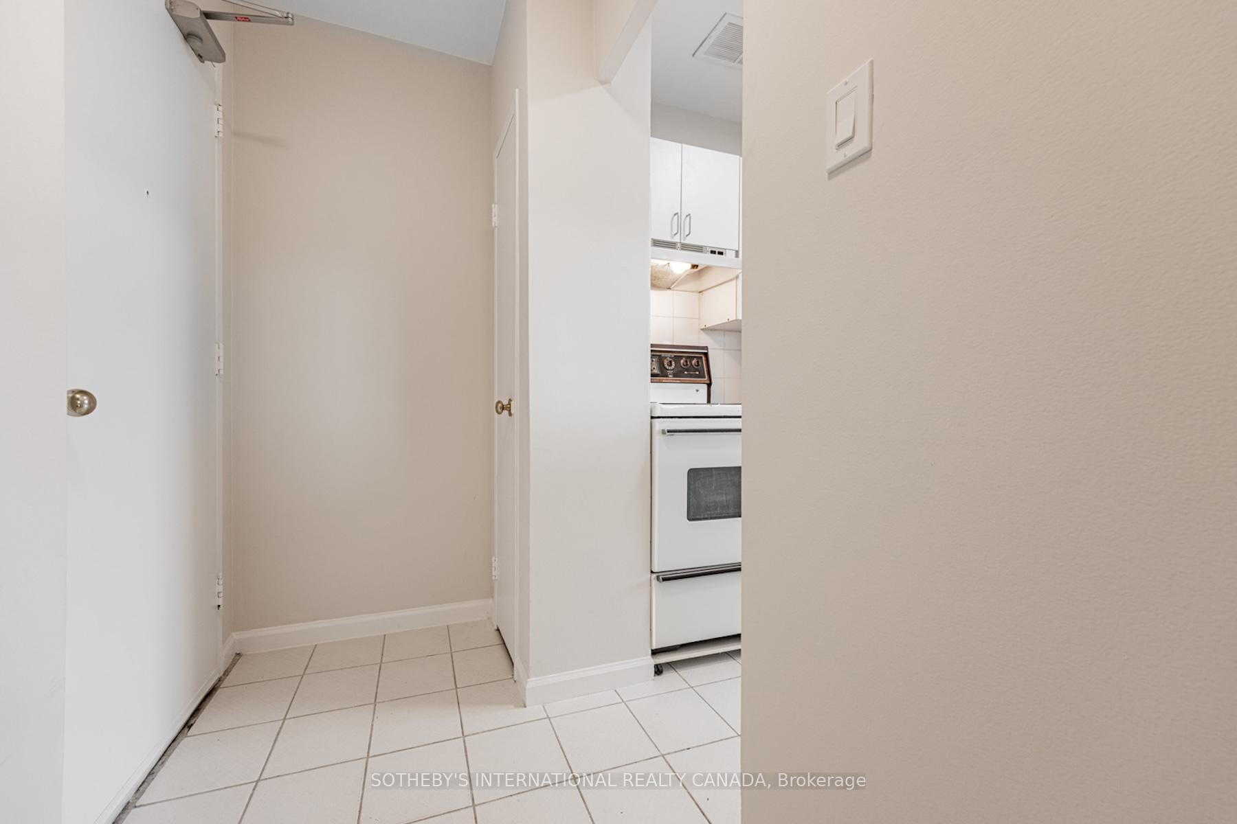 1 Bedroom Co-op at 78 Warren,  Toronto For sale