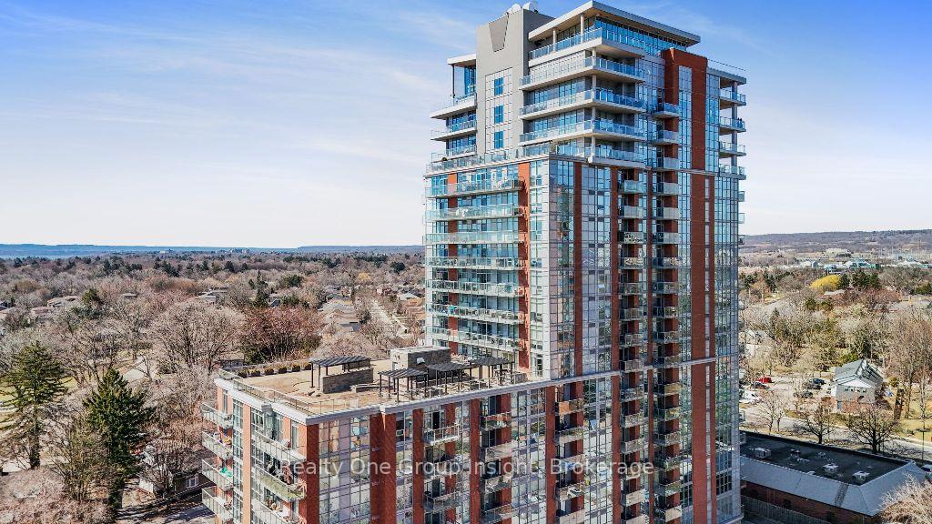 1 Bedroom Condo at 551 Maple,  Burlington For sale