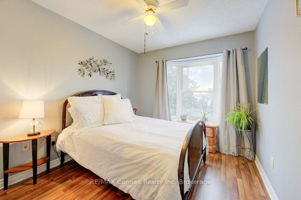 59 Rosebud Avenue