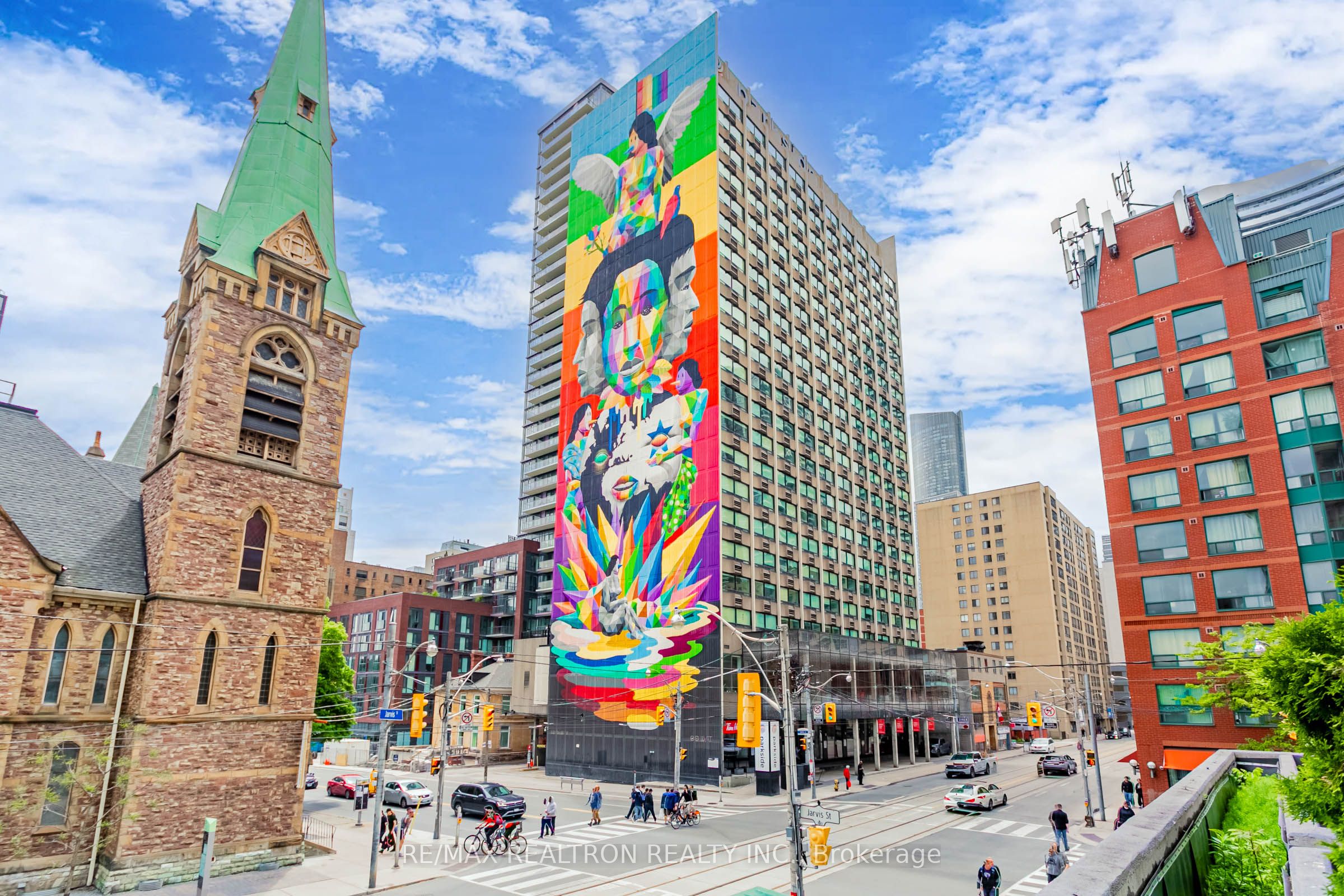 120 Carlton Street, #201