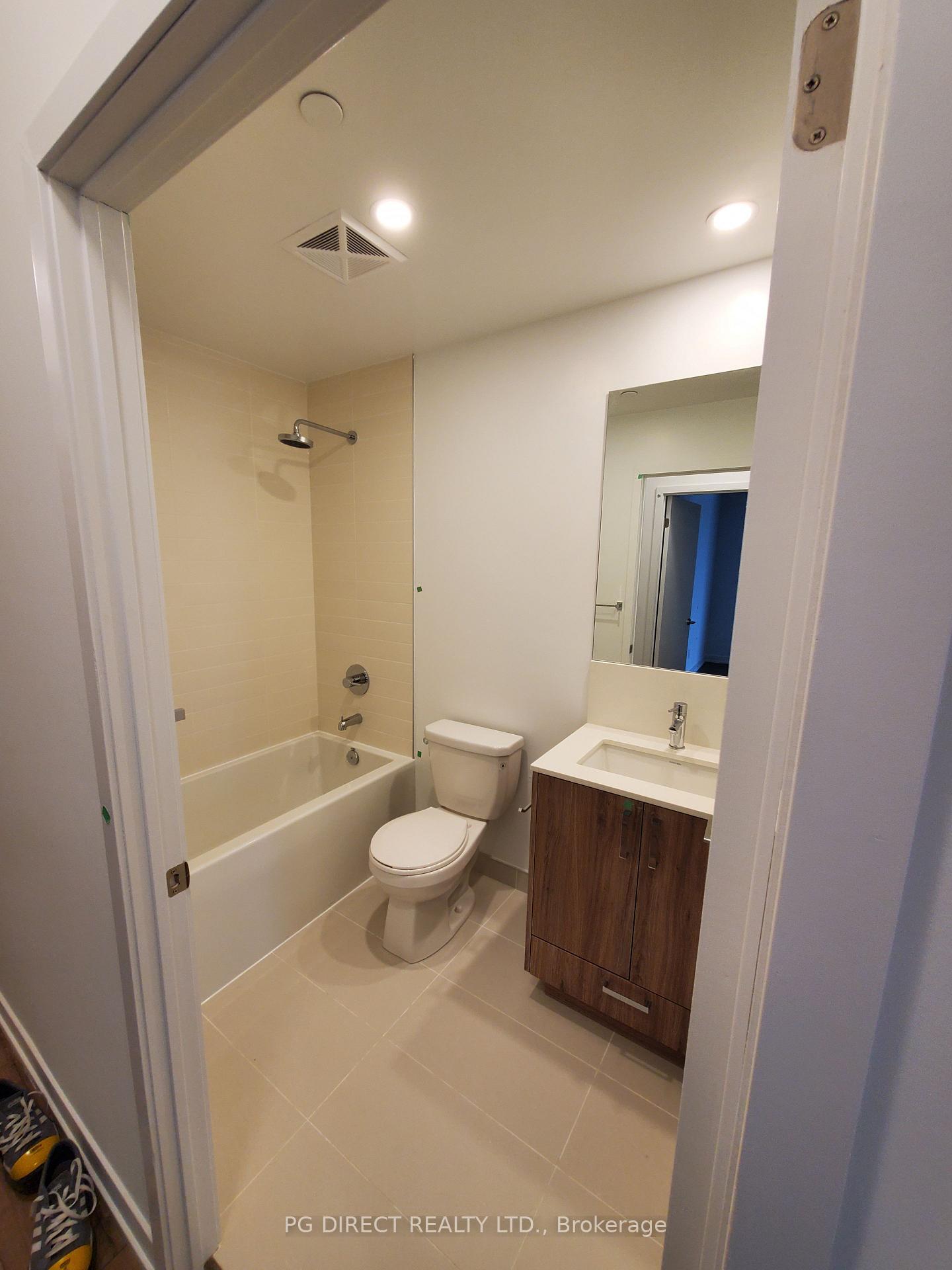 2 Bedrooms Condo at 1787 St.Clair,  Toronto For sale
