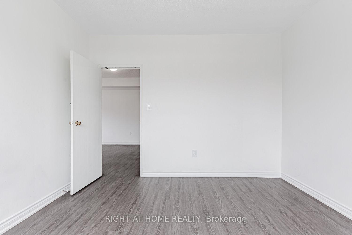 223 Jameson Avenue, #202