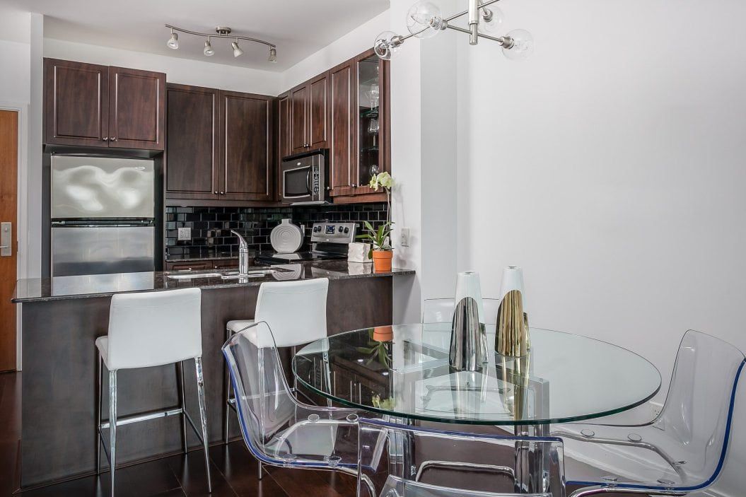 88 Broadway Avenue 316