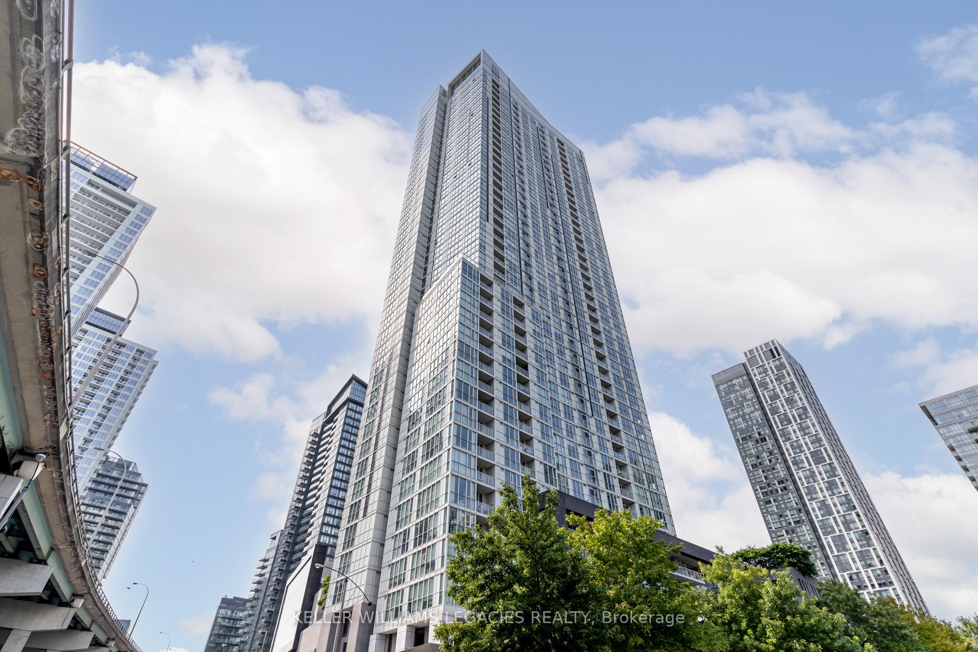 1 Bedroom Condo at 75 Queen’s Wharf,  Toronto For sale