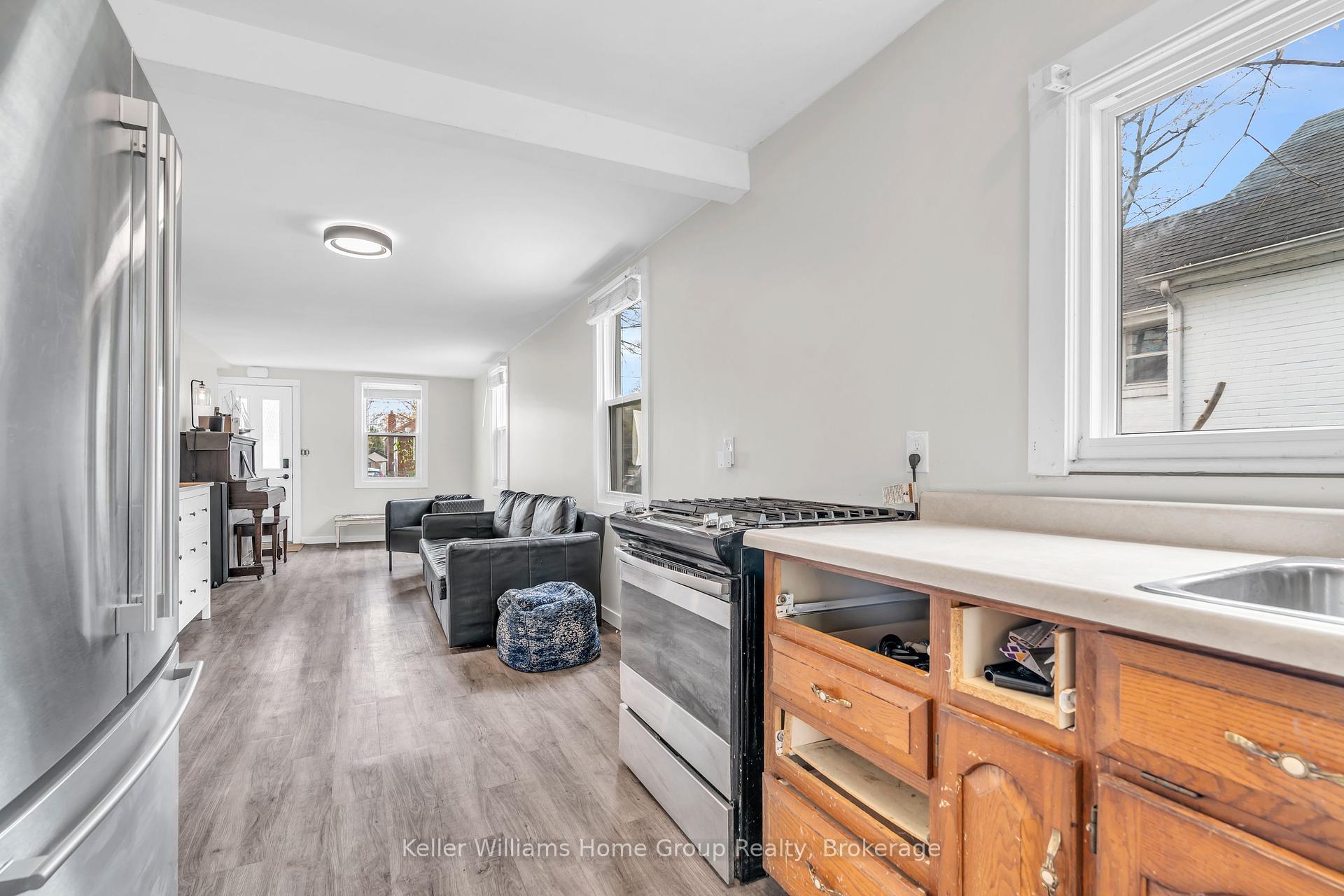Listing image