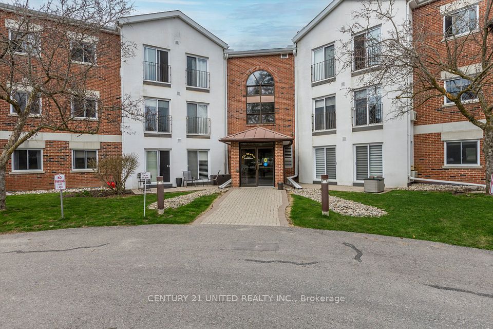 #204 - 1111 Water Street, Peterborough North, ON K9H 3P7