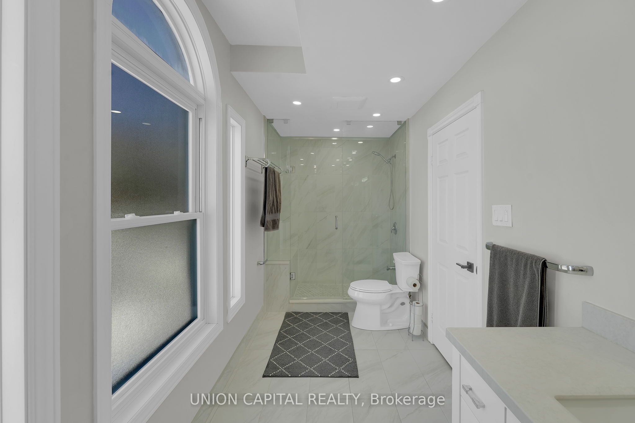 12 Reesor Place