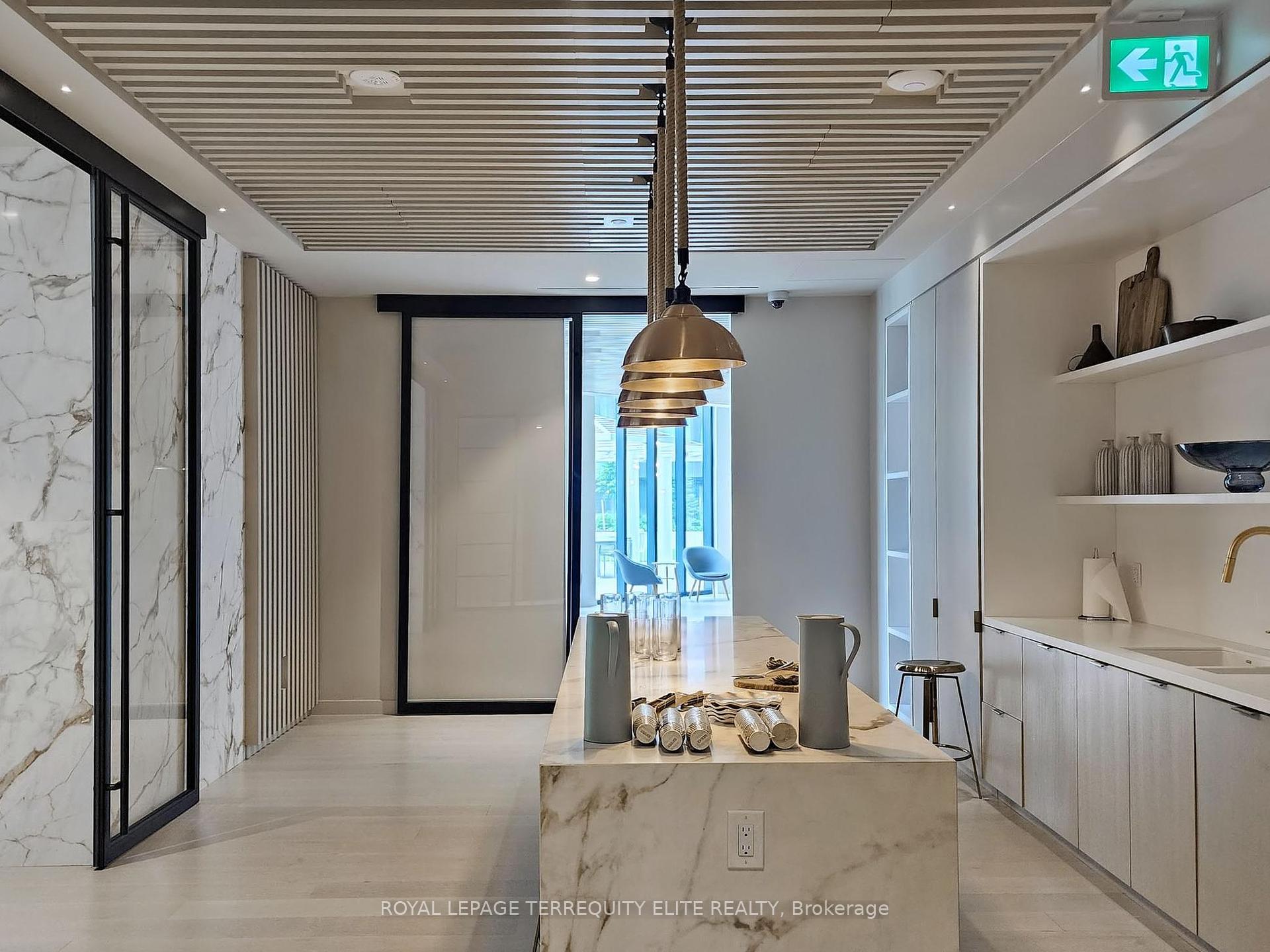 1 Bedroom Condo at 55 Cooper, Toronto For sale