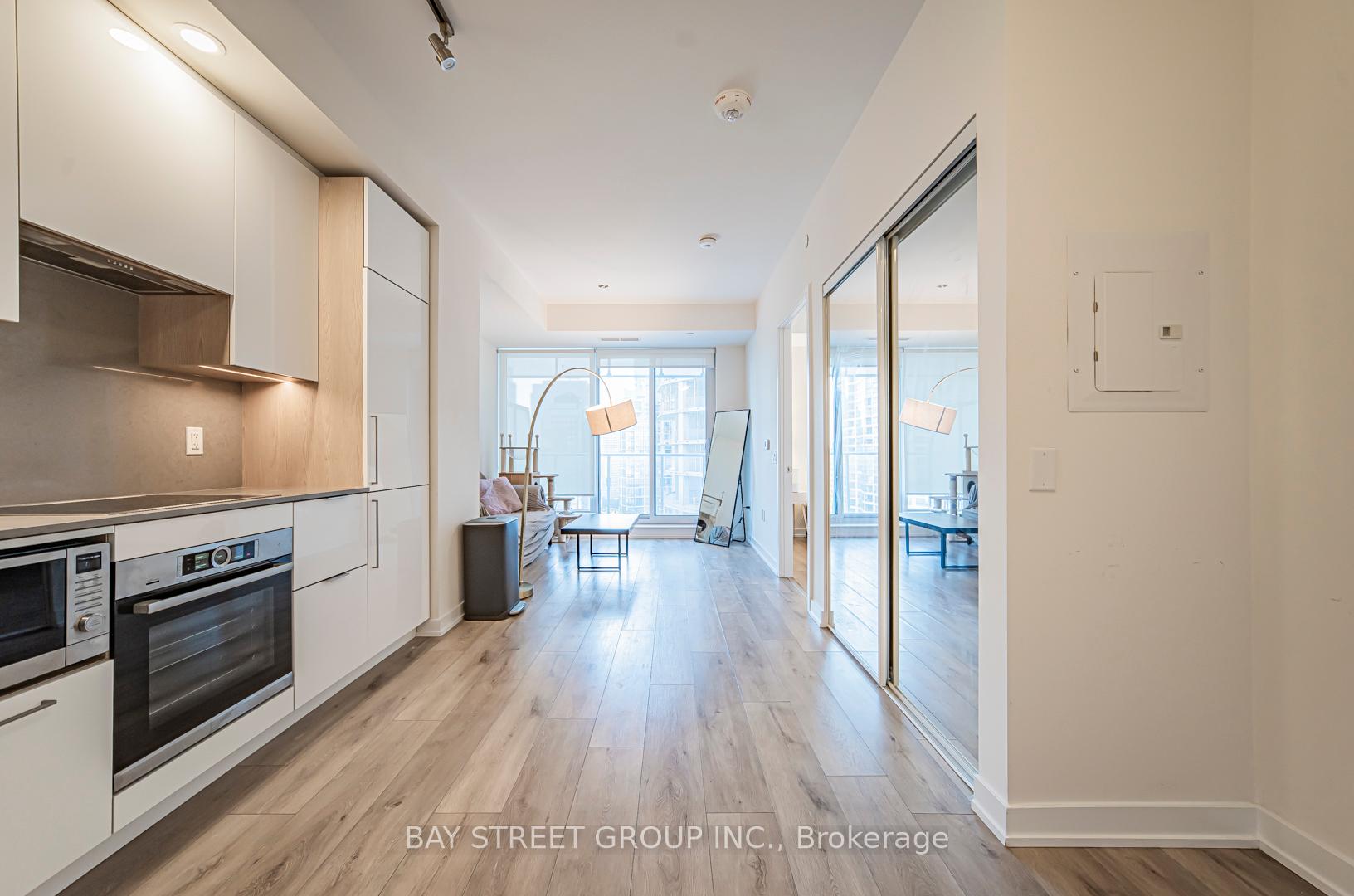 1 Bedroom Condo at 28 Freeland, Toronto For sale