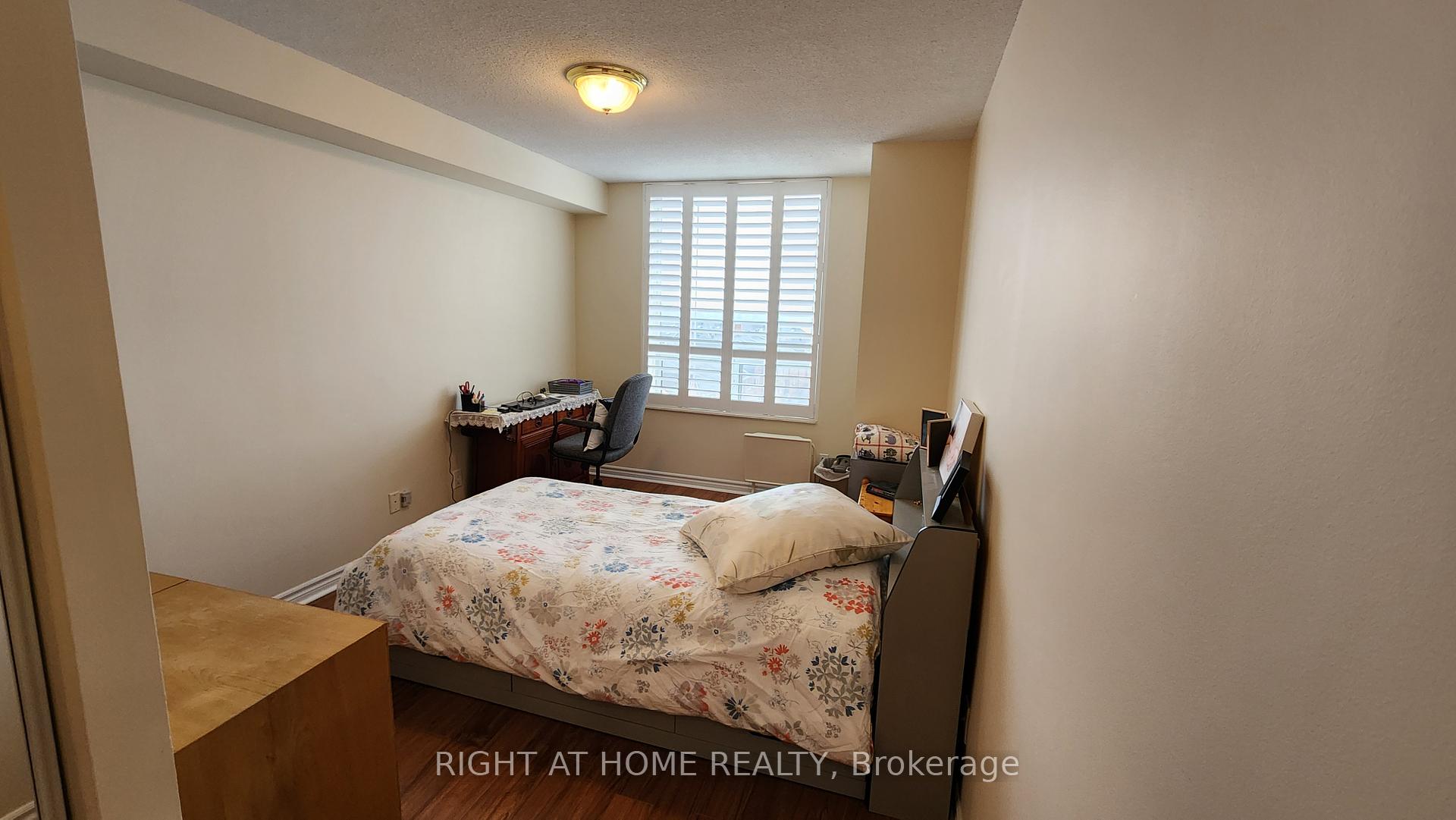 2 Bedrooms Condo at 1883 McNicoll, Toronto For sale