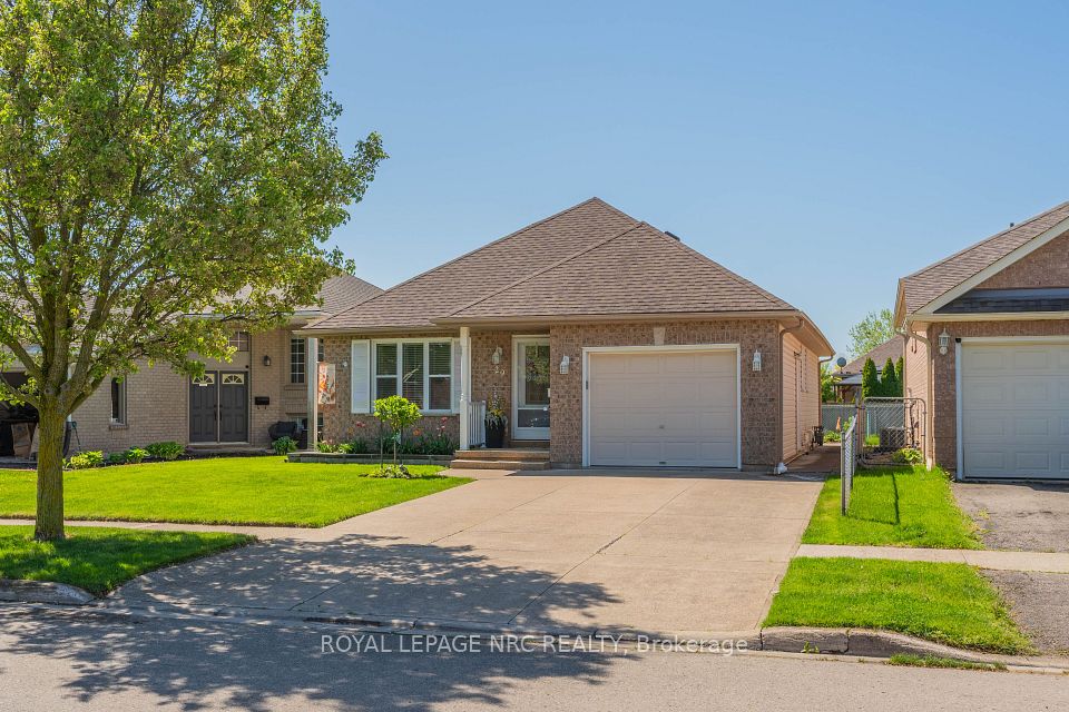 29 Jefferson Court, Welland, ON L3C 7G5