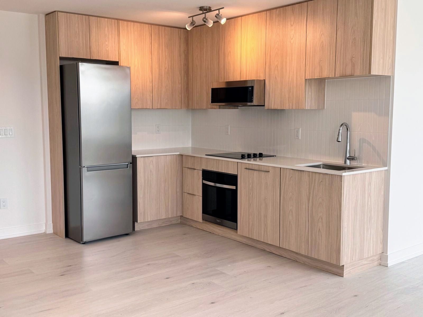 2501 Saw Whet Boulevard 304