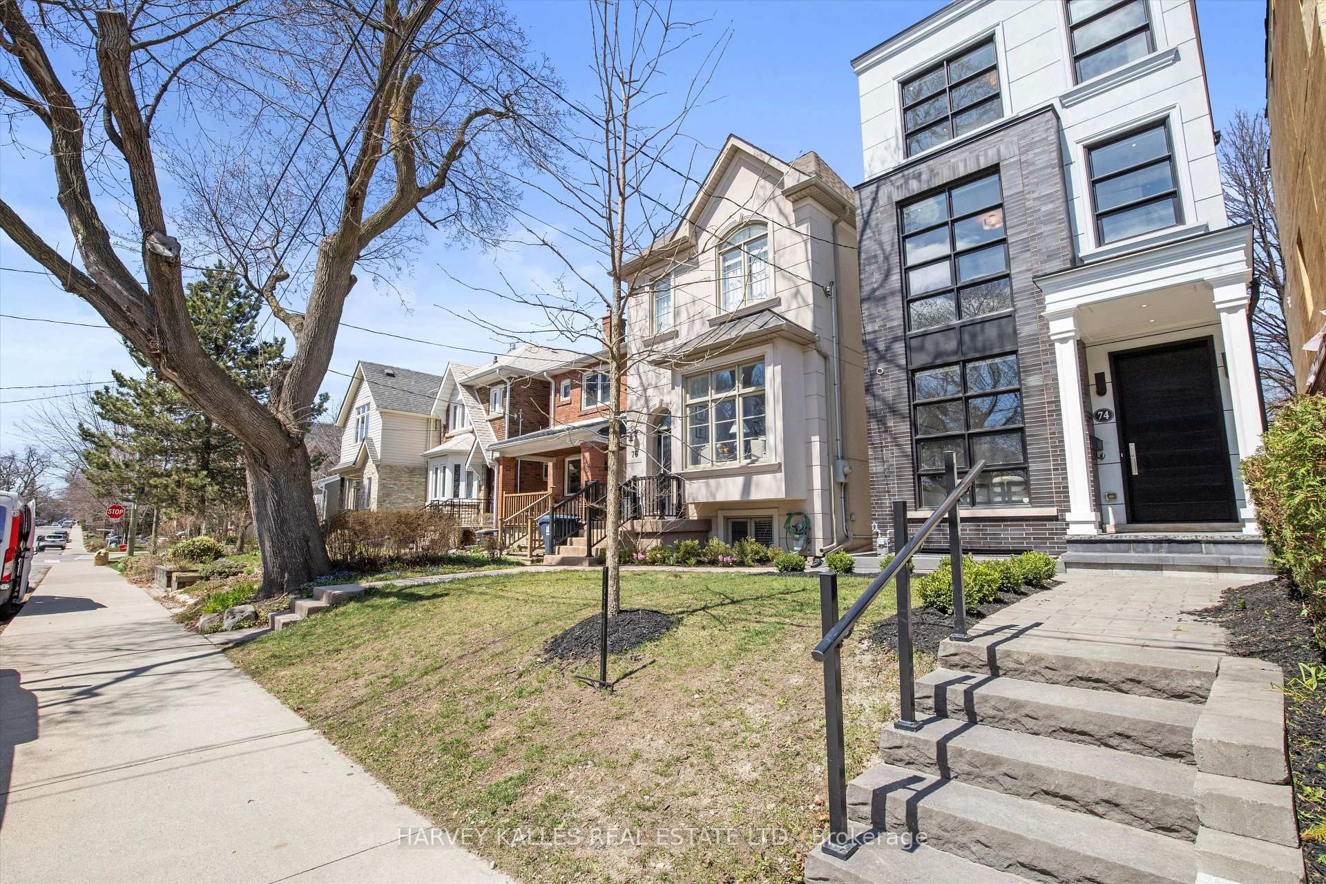 74 Woburn Avenue