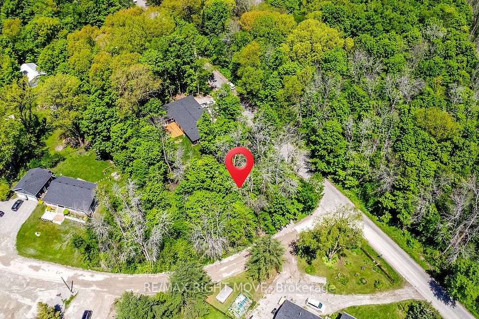 1644 Trader Cowan Road, Severn, ON L0K 1E0