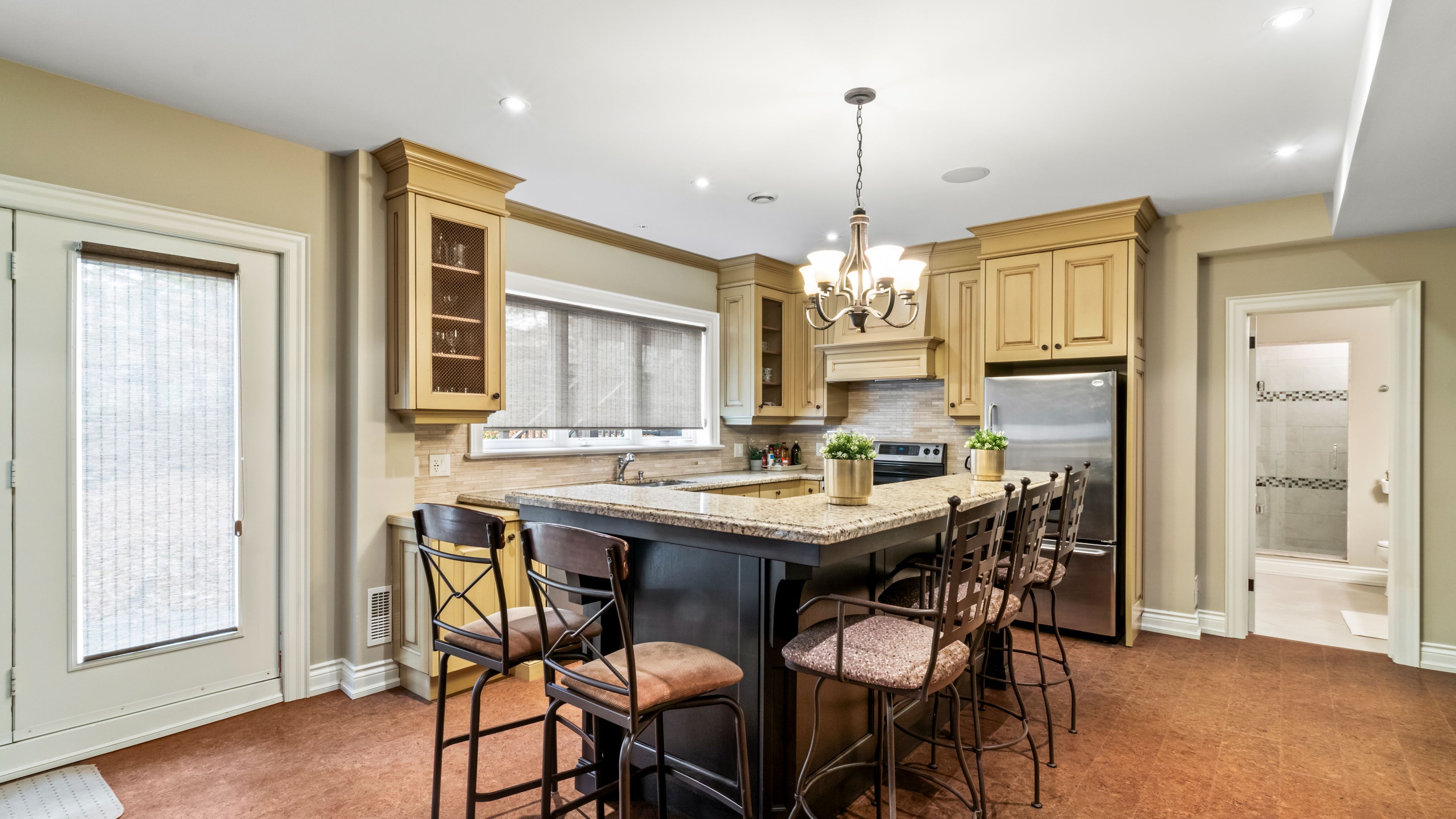 431 Manley Crescent
