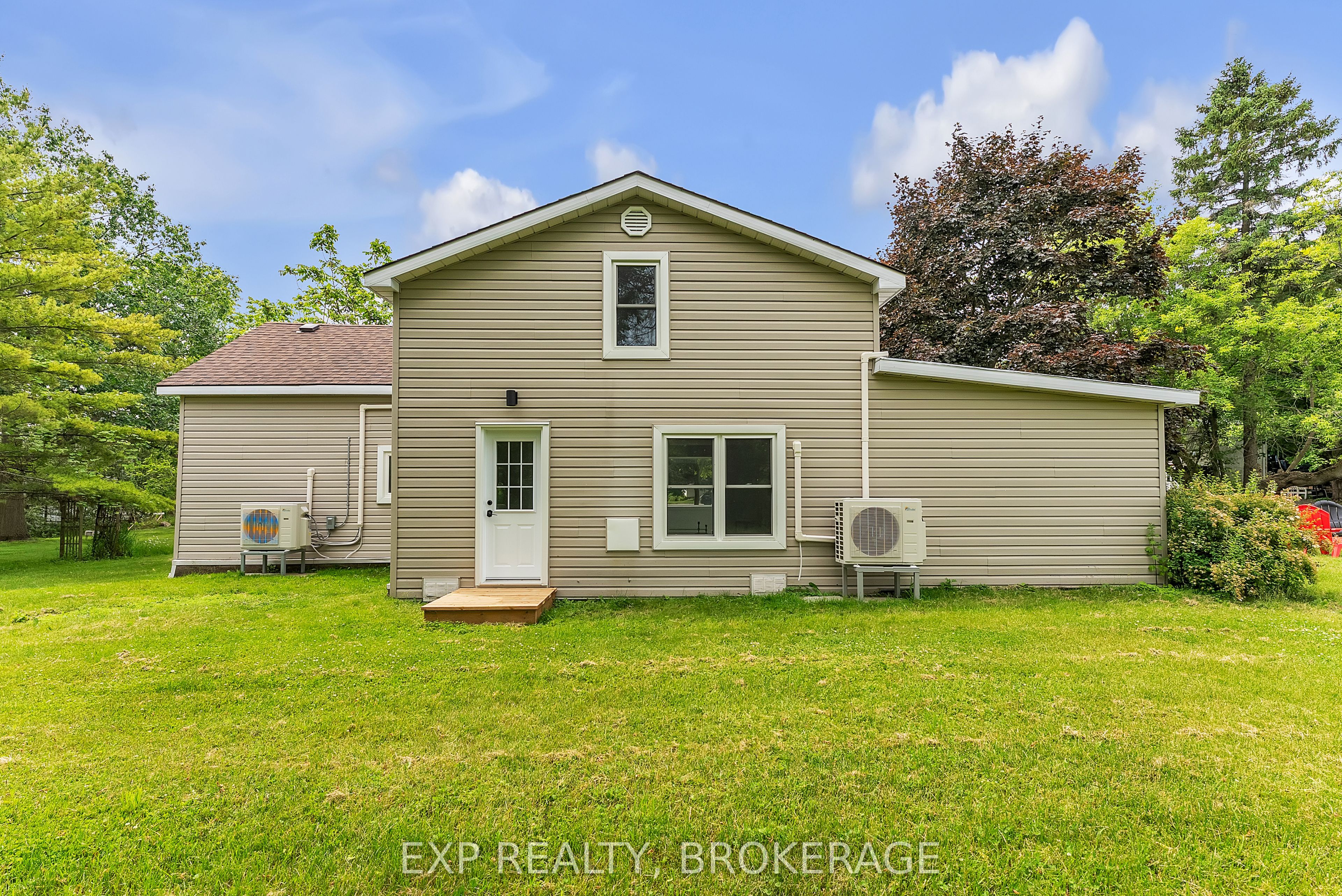 412 BLOOMFIELD MAIN Street
