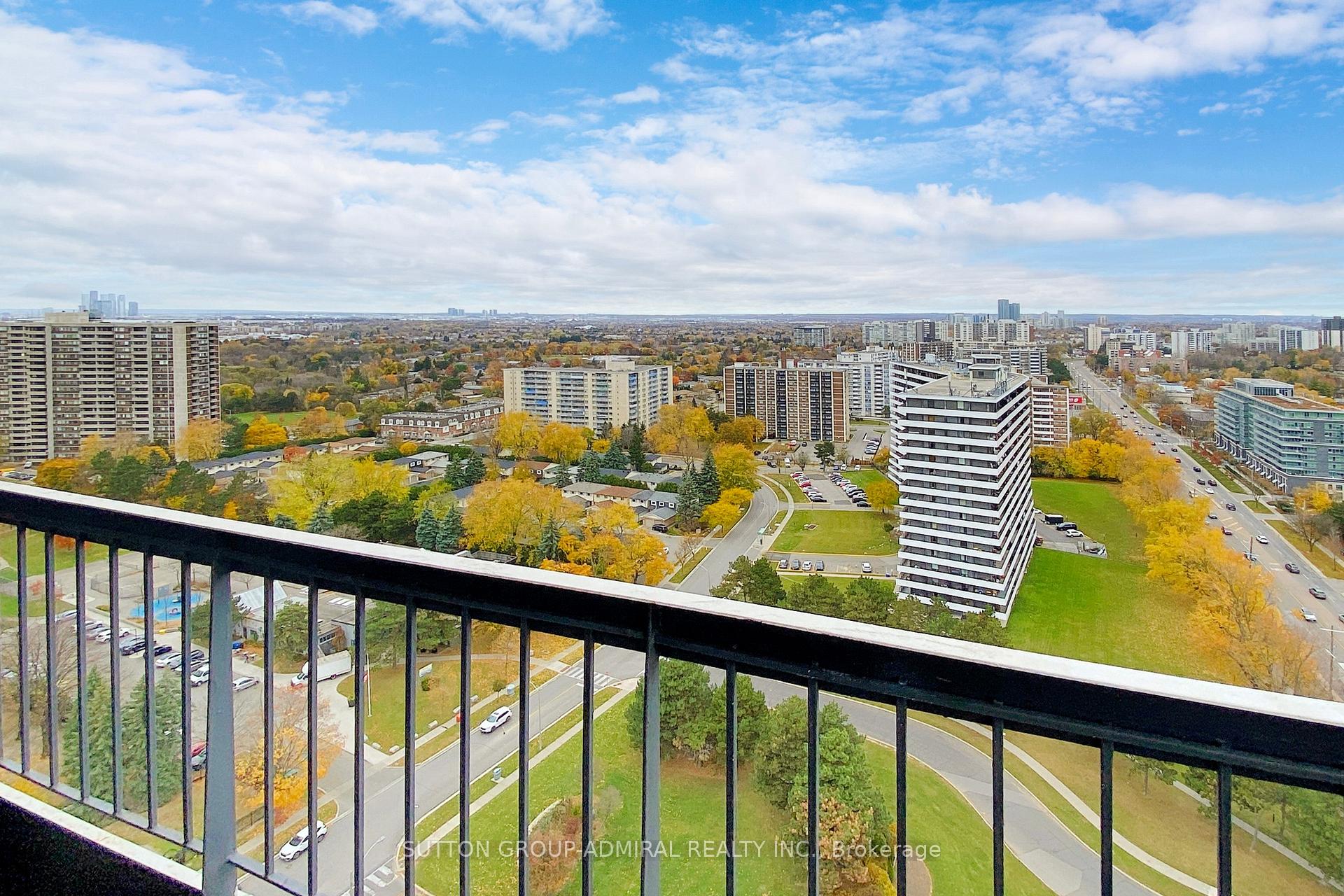 2 Bedrooms Condo at 135 Antibes, Toronto For sale