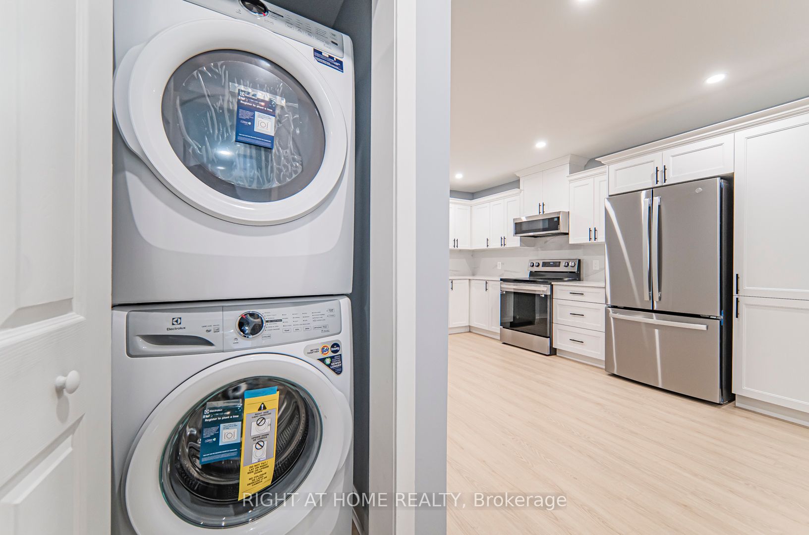 250 Beechy Drive, #Main Floor