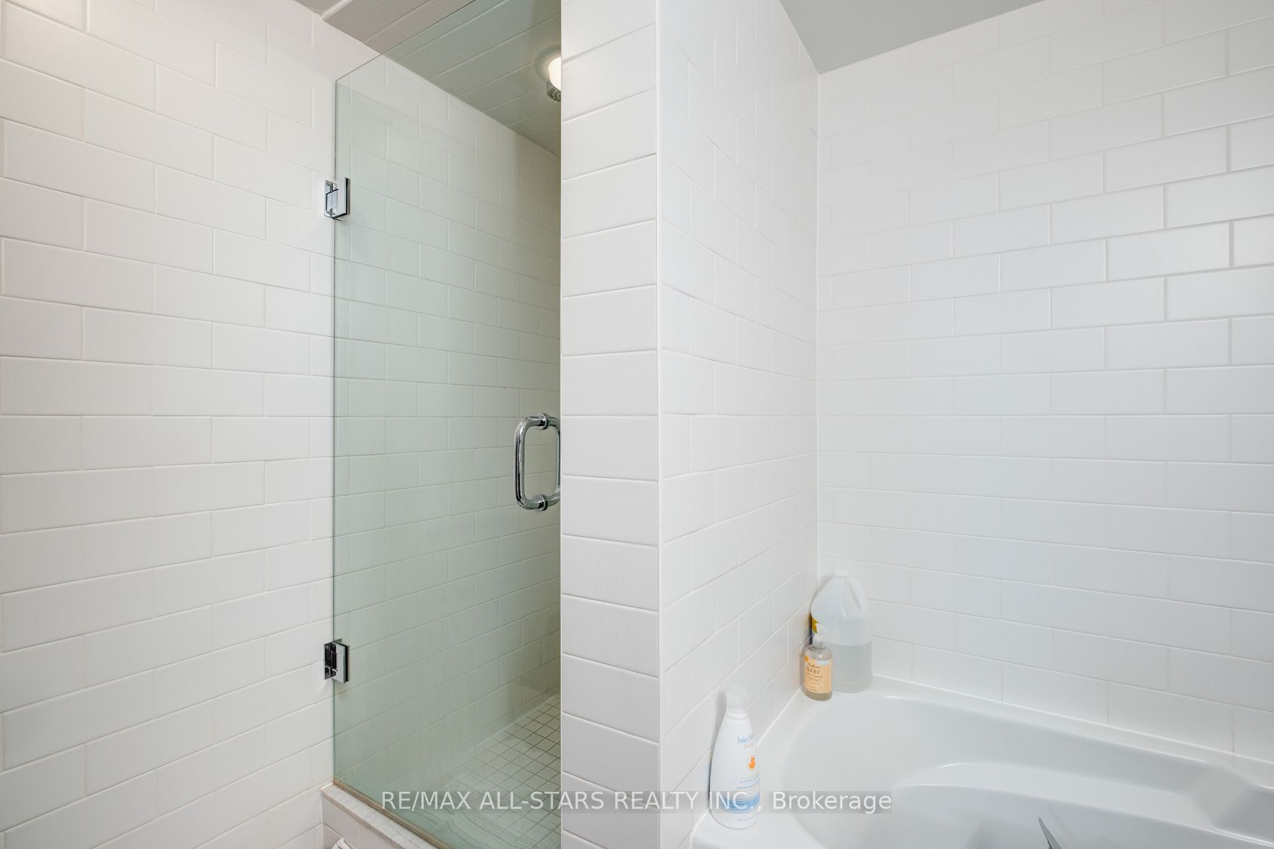 801 King Street W, #816