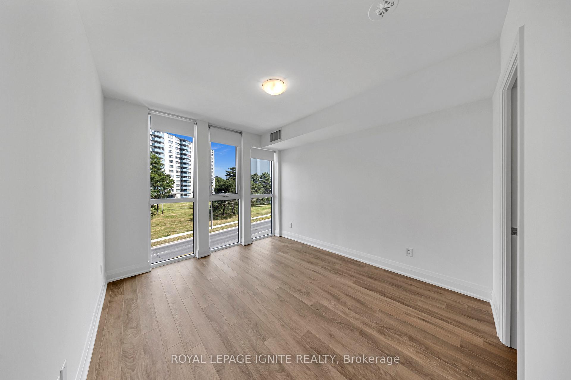 3 Bedrooms Condo at 1461 Lawrence, Toronto For sale