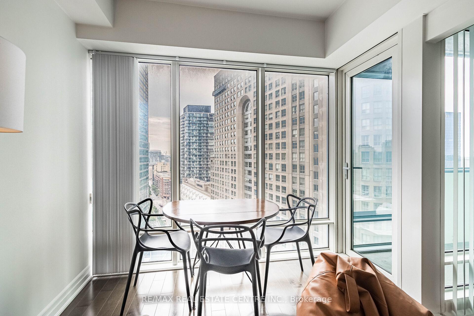 1 Bedroom Condo at 8 The Esplanade, Toronto For sale