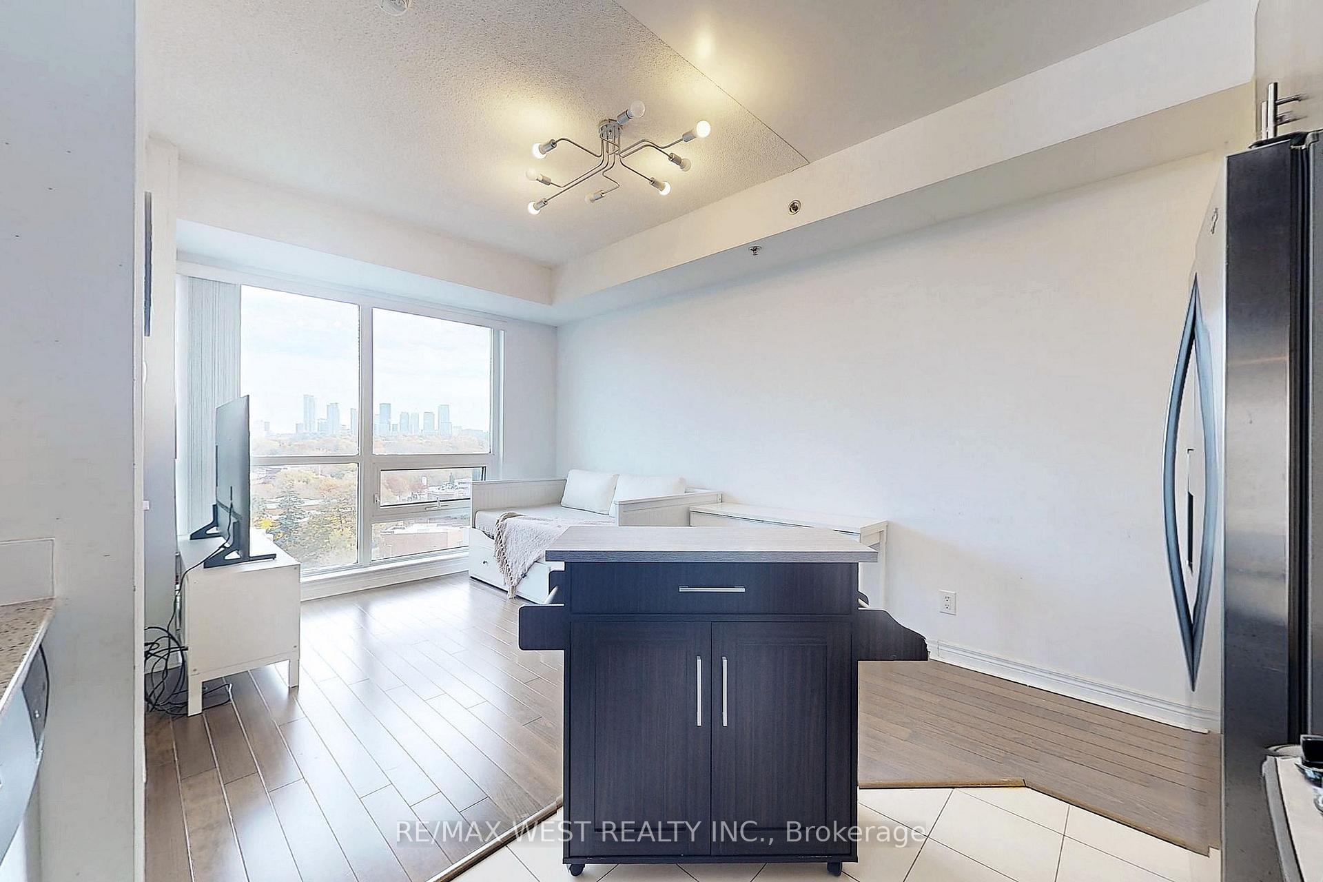 1 Bedroom Condo at 2756 Old Leslie, Toronto For sale