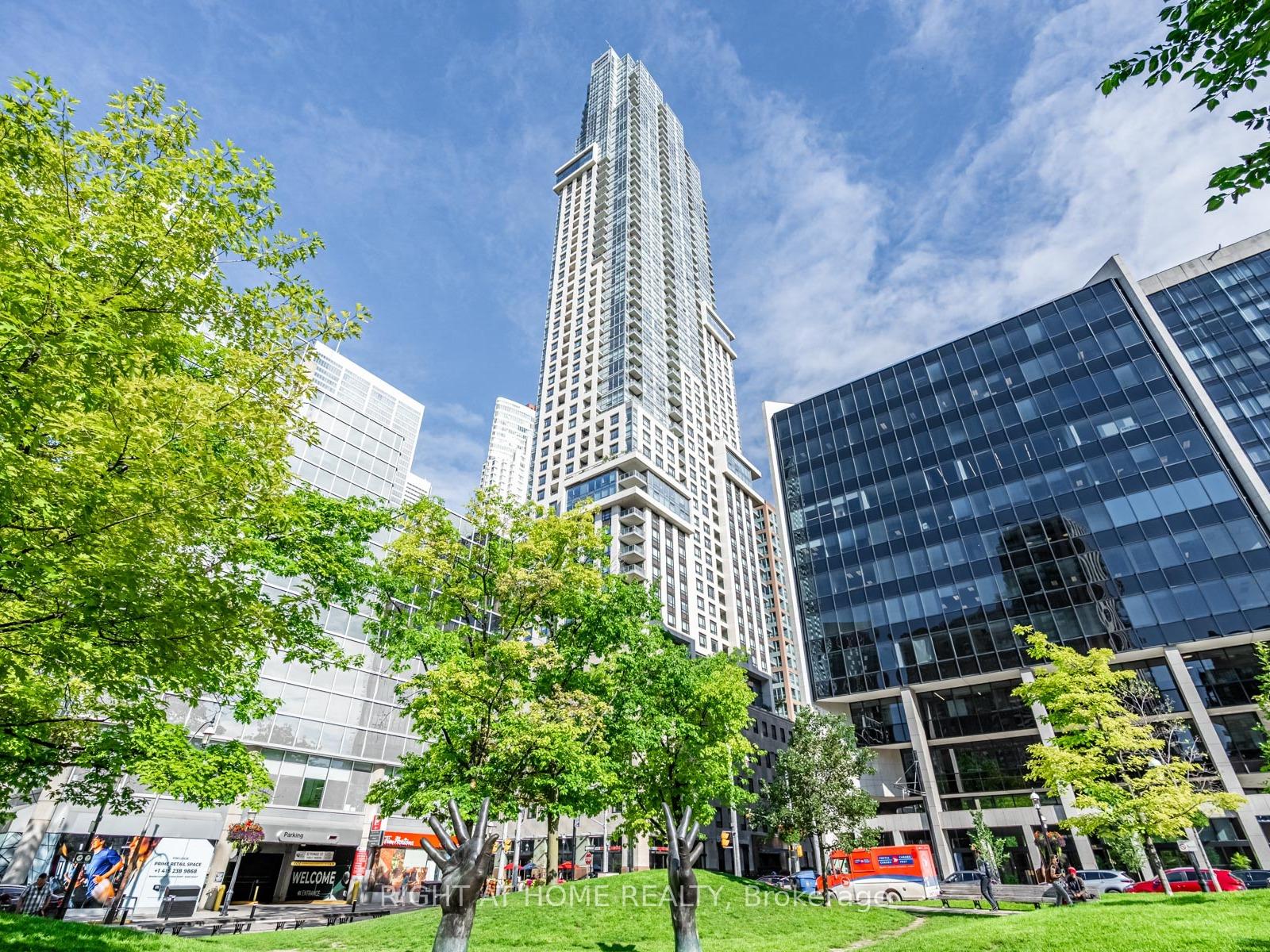 1 Bedroom Condo at 88 Scott, Toronto For sale