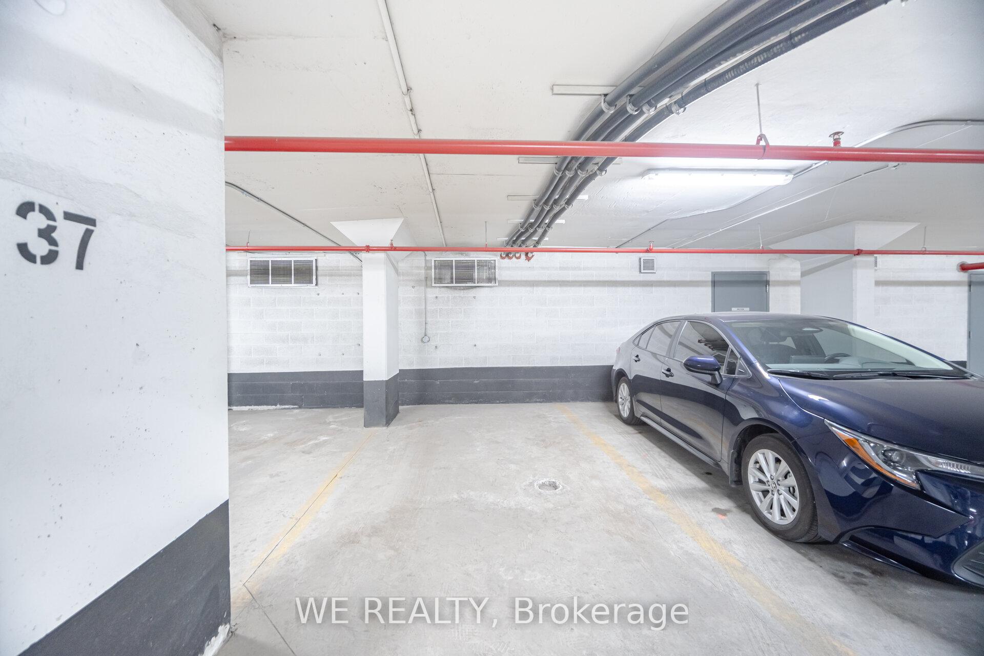 3 Bedrooms Condo at 3560 ST CLAIR, Toronto For sale