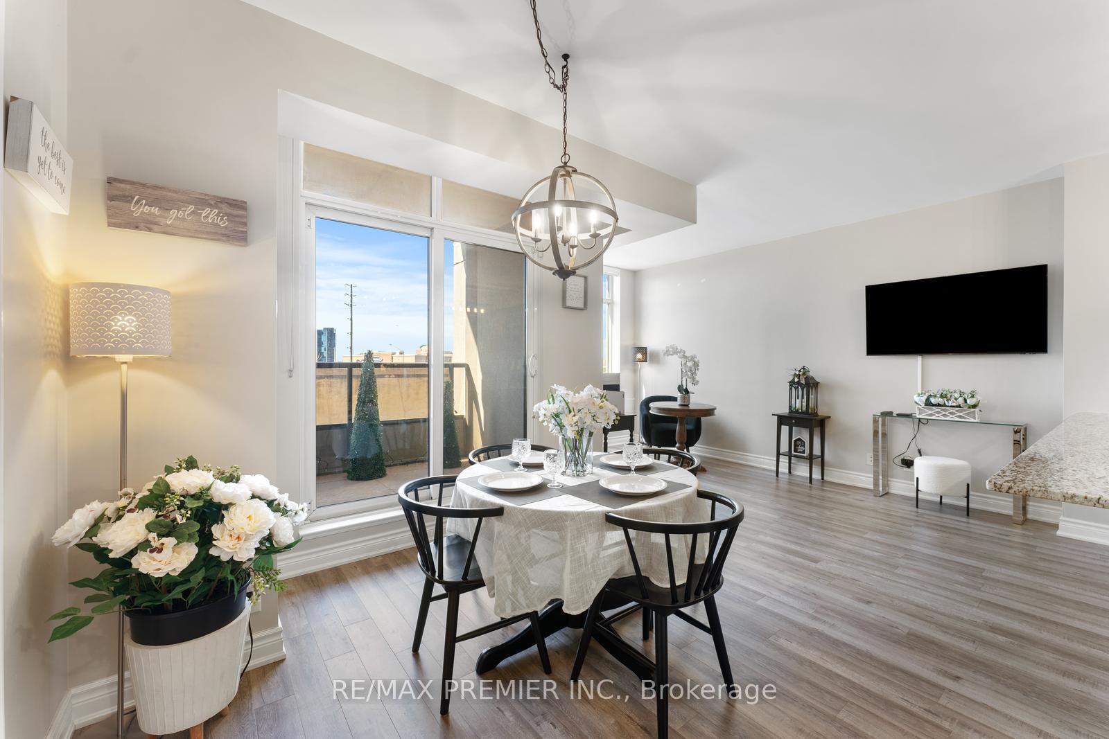 2 Bedrooms Condo at 9235 Jane, Vaughan For sale