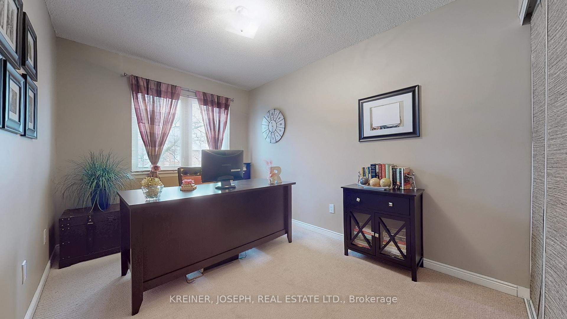3 Bedrooms Condo at 900 Steeles,  Vaughan For sale