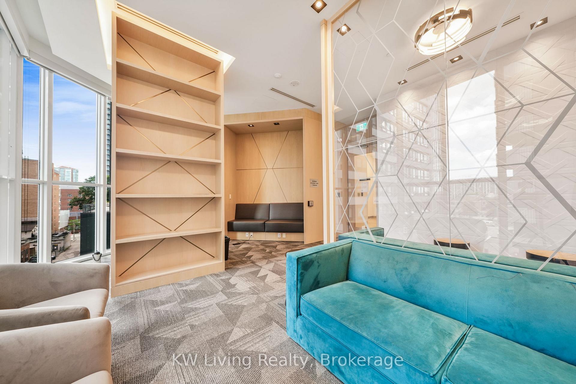 2 Bedrooms Condo at 77 Mutual,  Toronto For sale