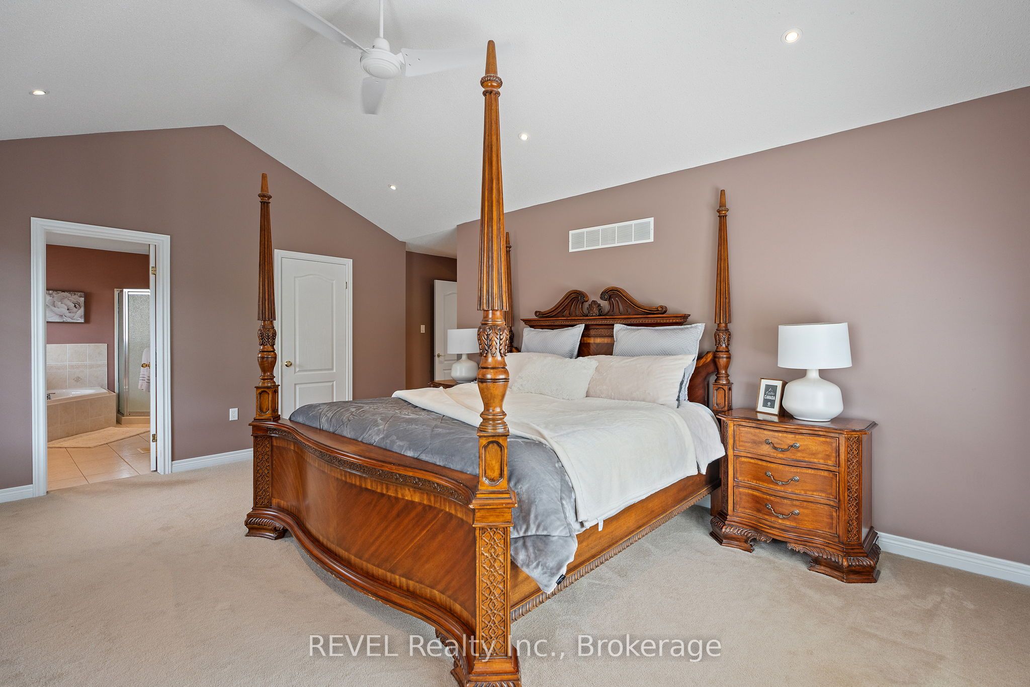 42 Vinifera Drive