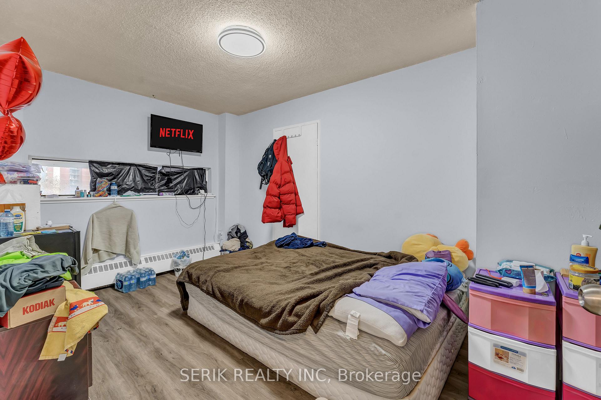 2 Bedrooms Condo at 4673 Jane,  Toronto For sale
