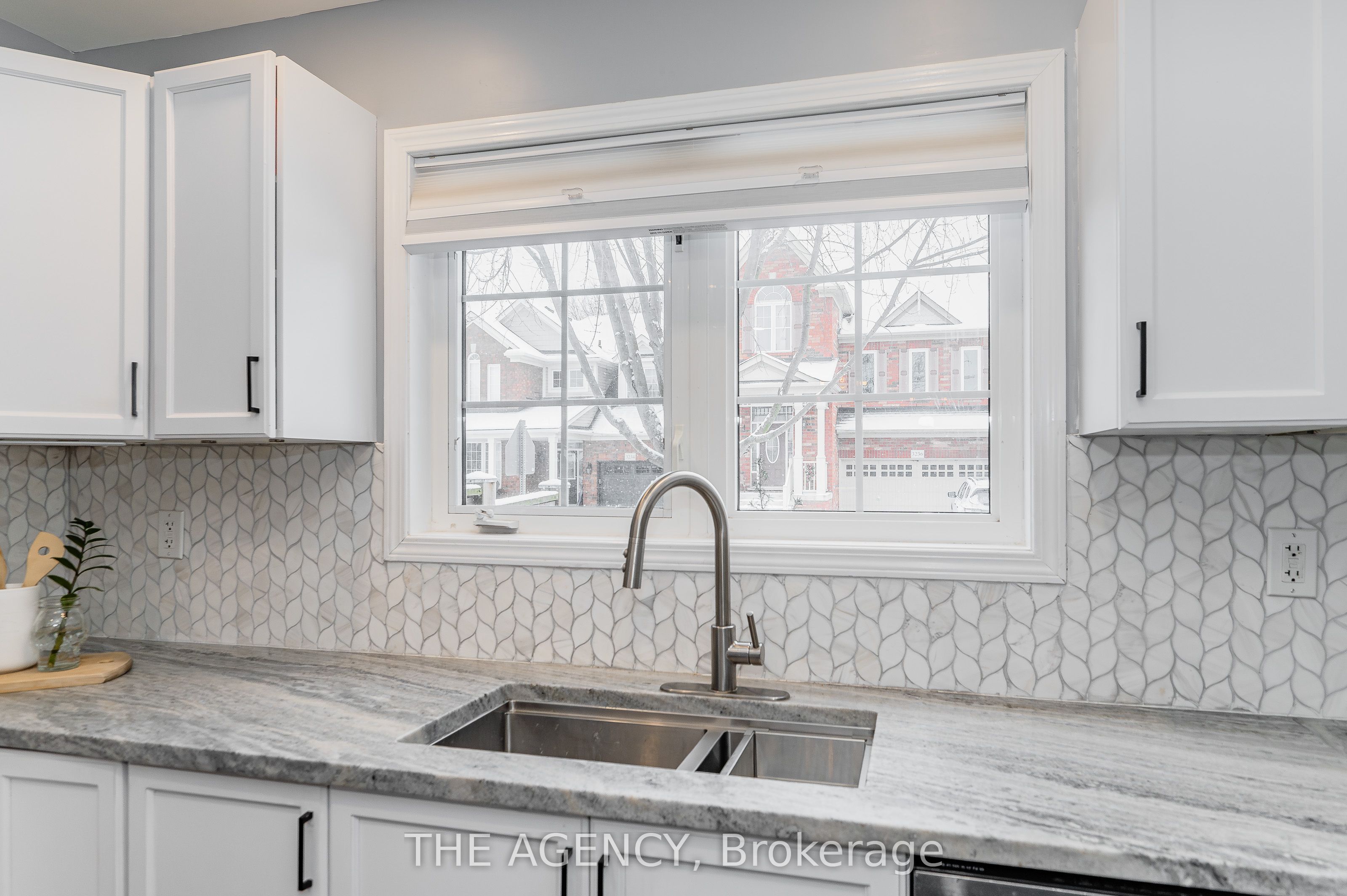 3247 Steeplechase Drive, Burlington, ON L7M 0C5