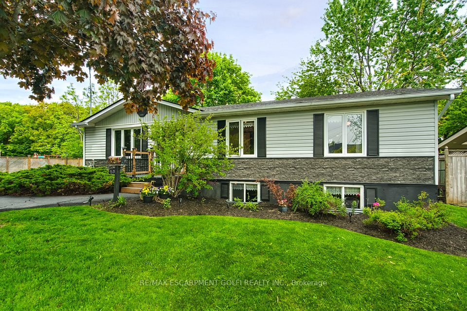 1521 Norwood
