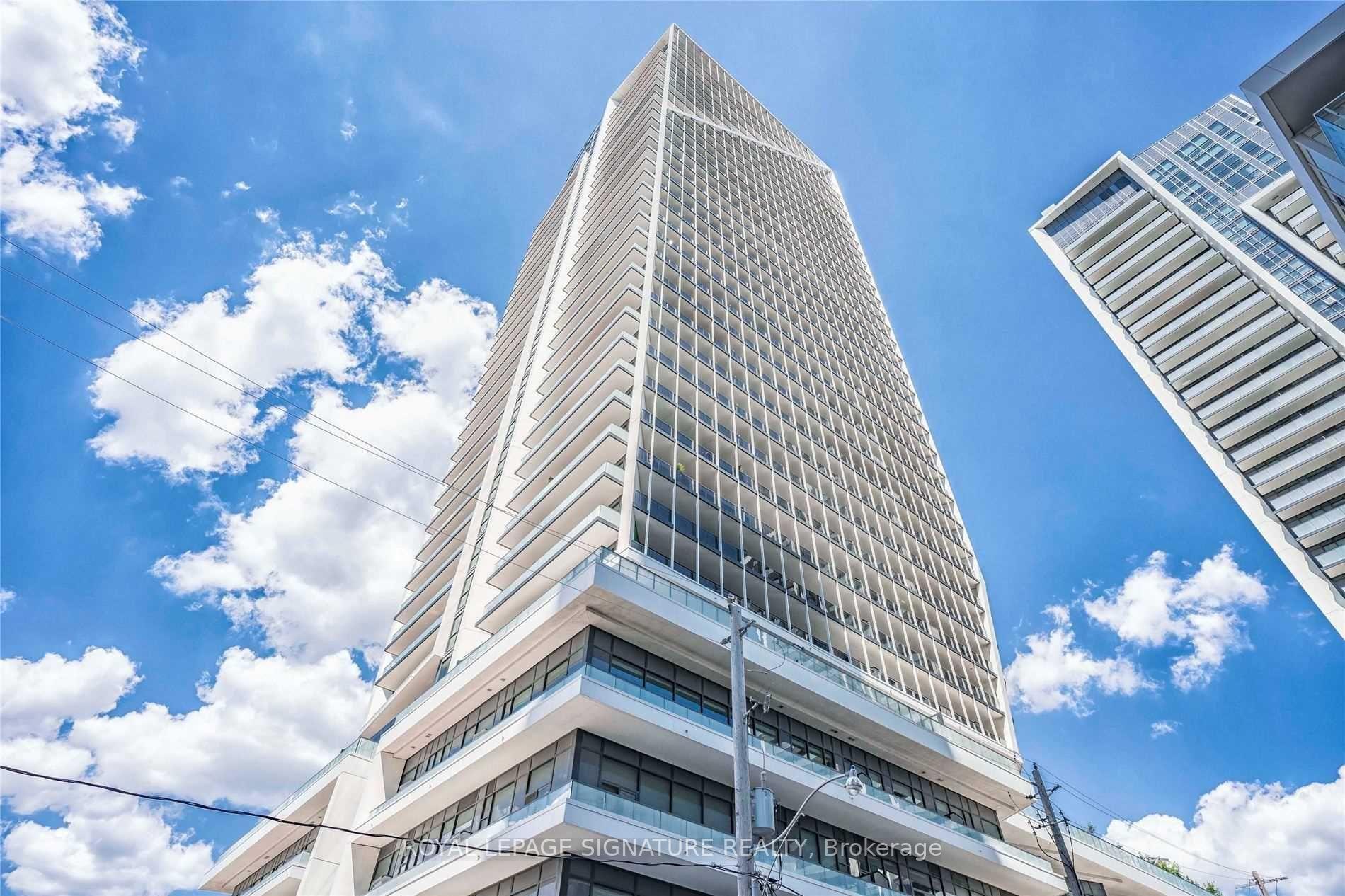 2 Bedrooms Condo at 50 Ordnance, Toronto For sale